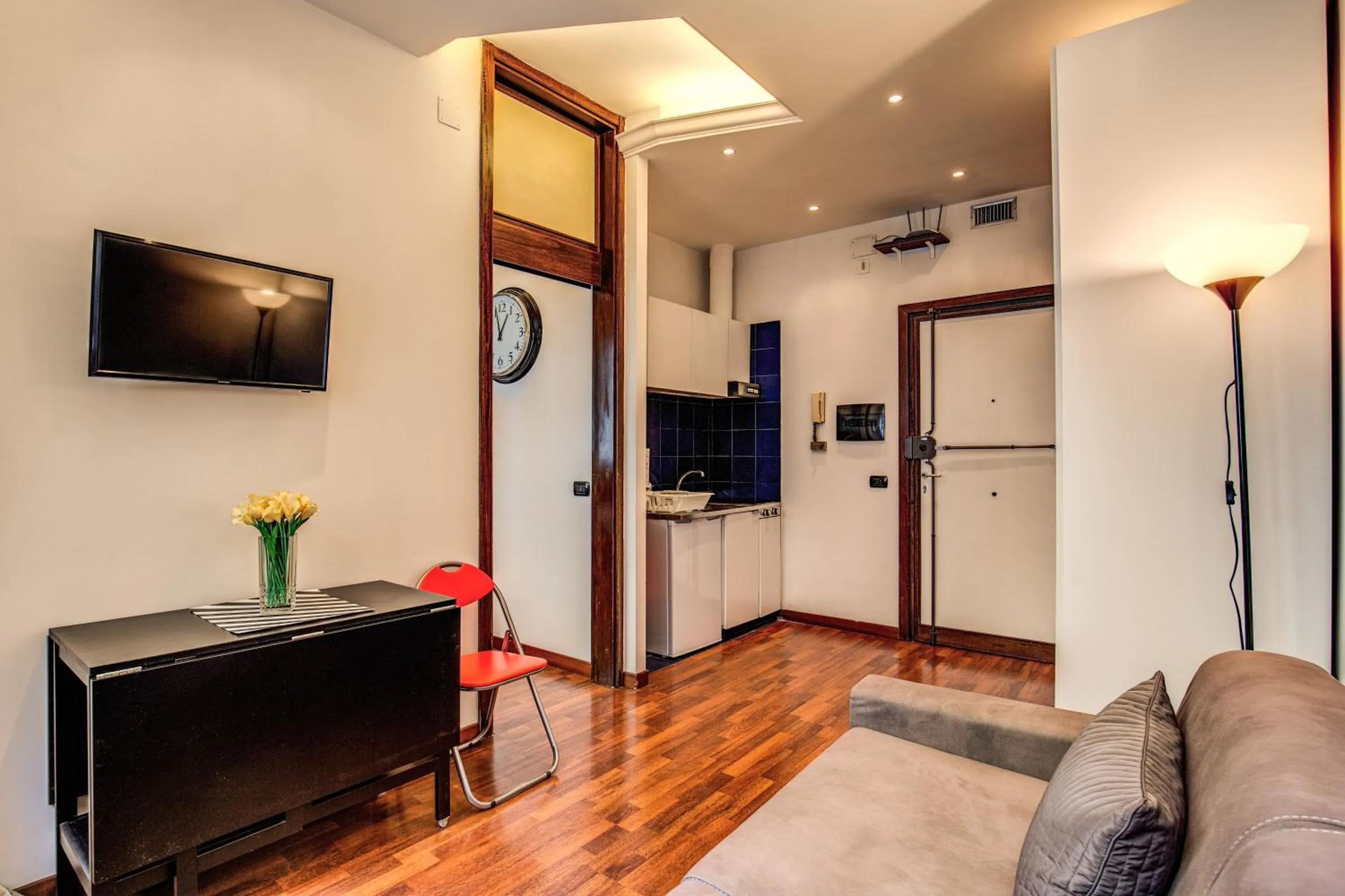 M&L Apartments - Ardesia Colosseo