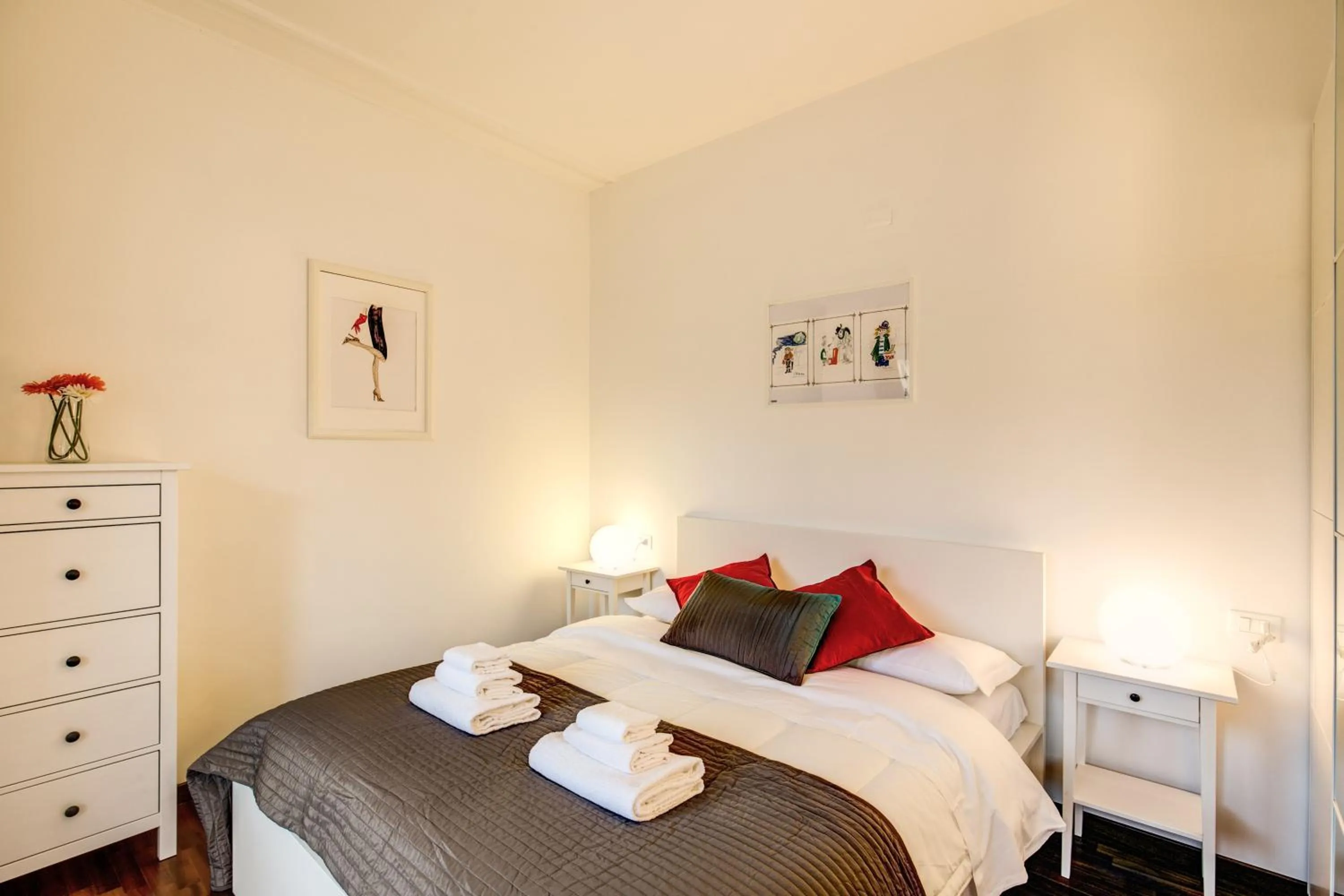 Bed in M&L Apartments - Ardesia Colosseo