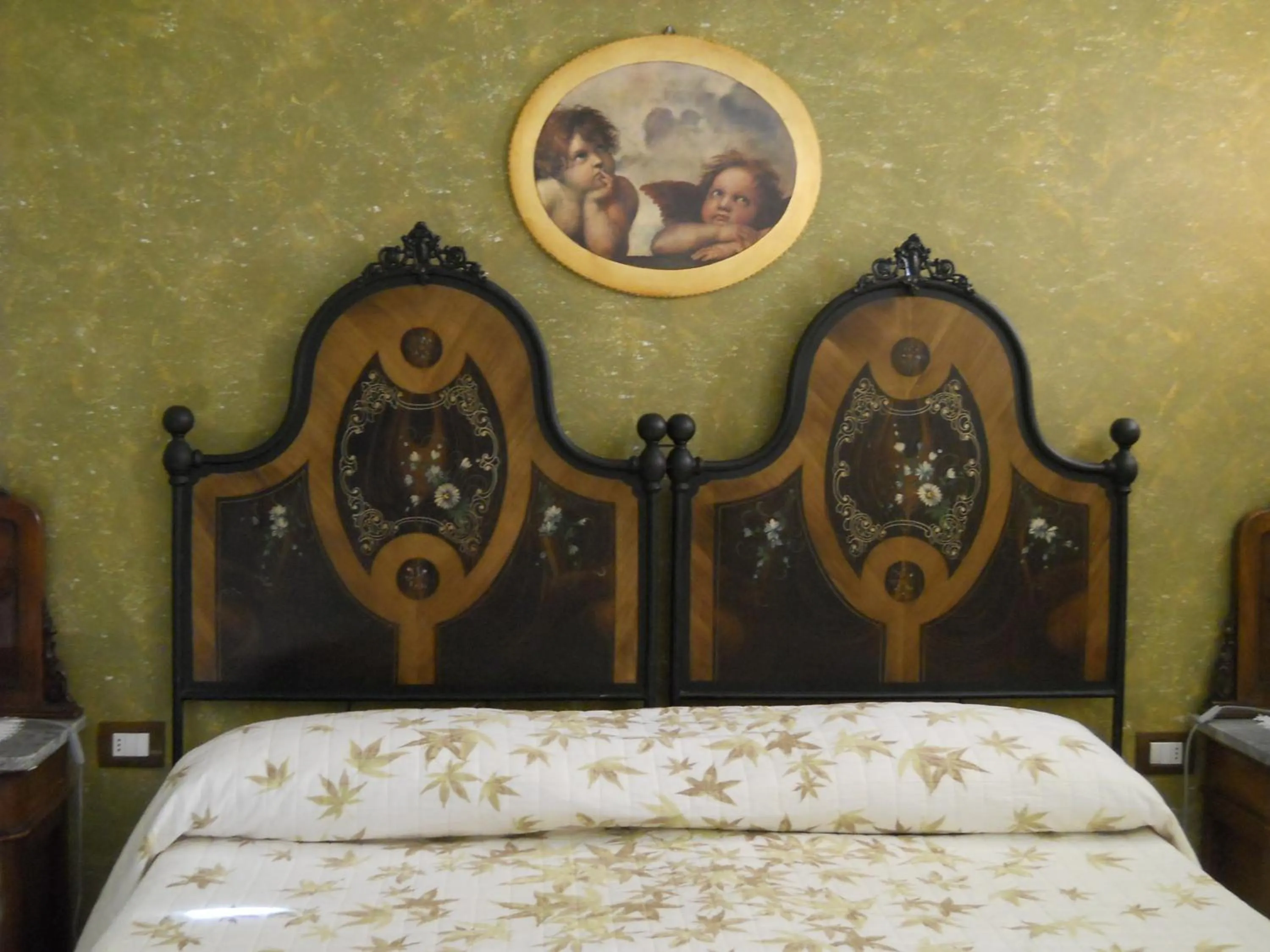 Bed in B&B Silent Valley