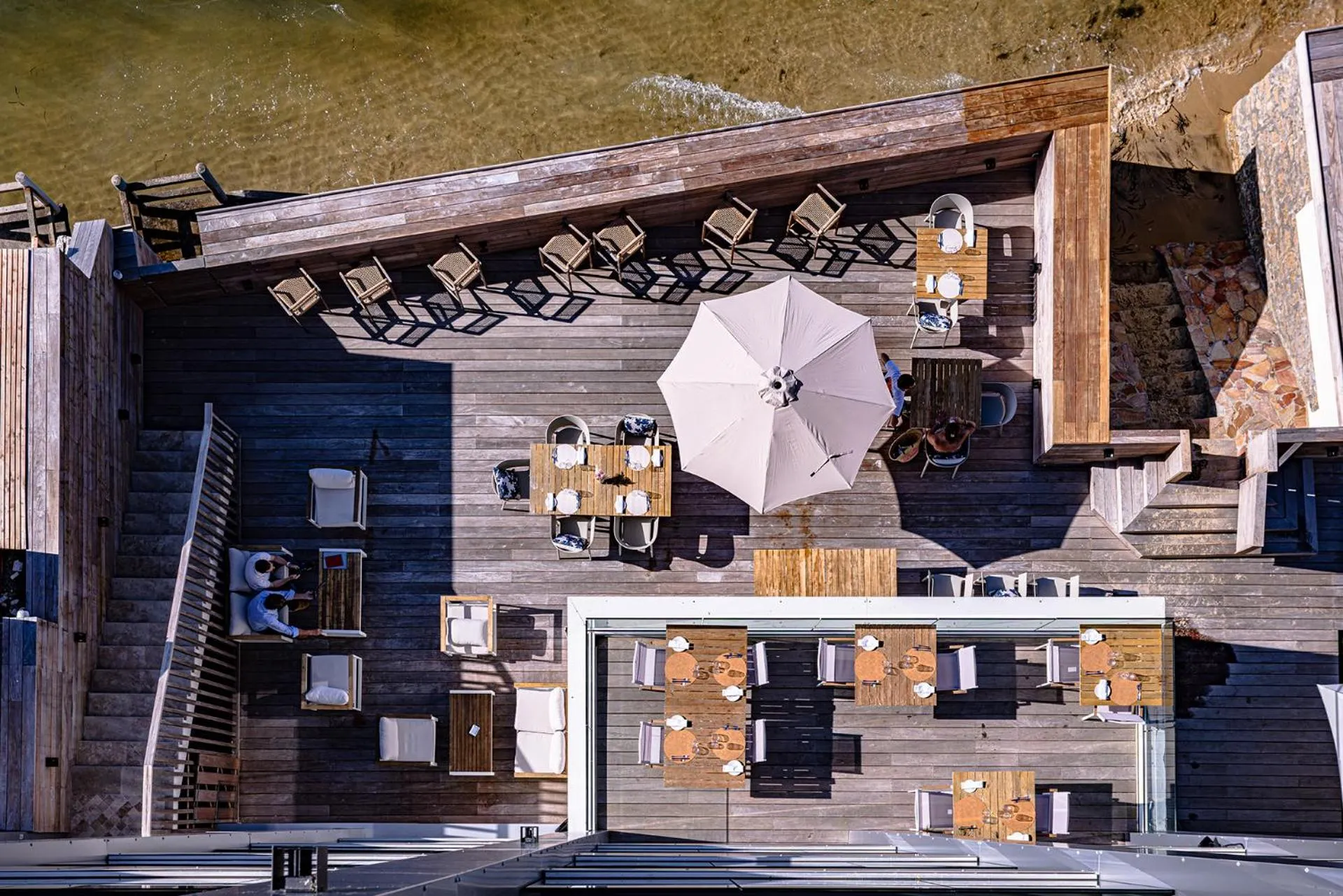 Property building in Les Vagues Hotel & Spa