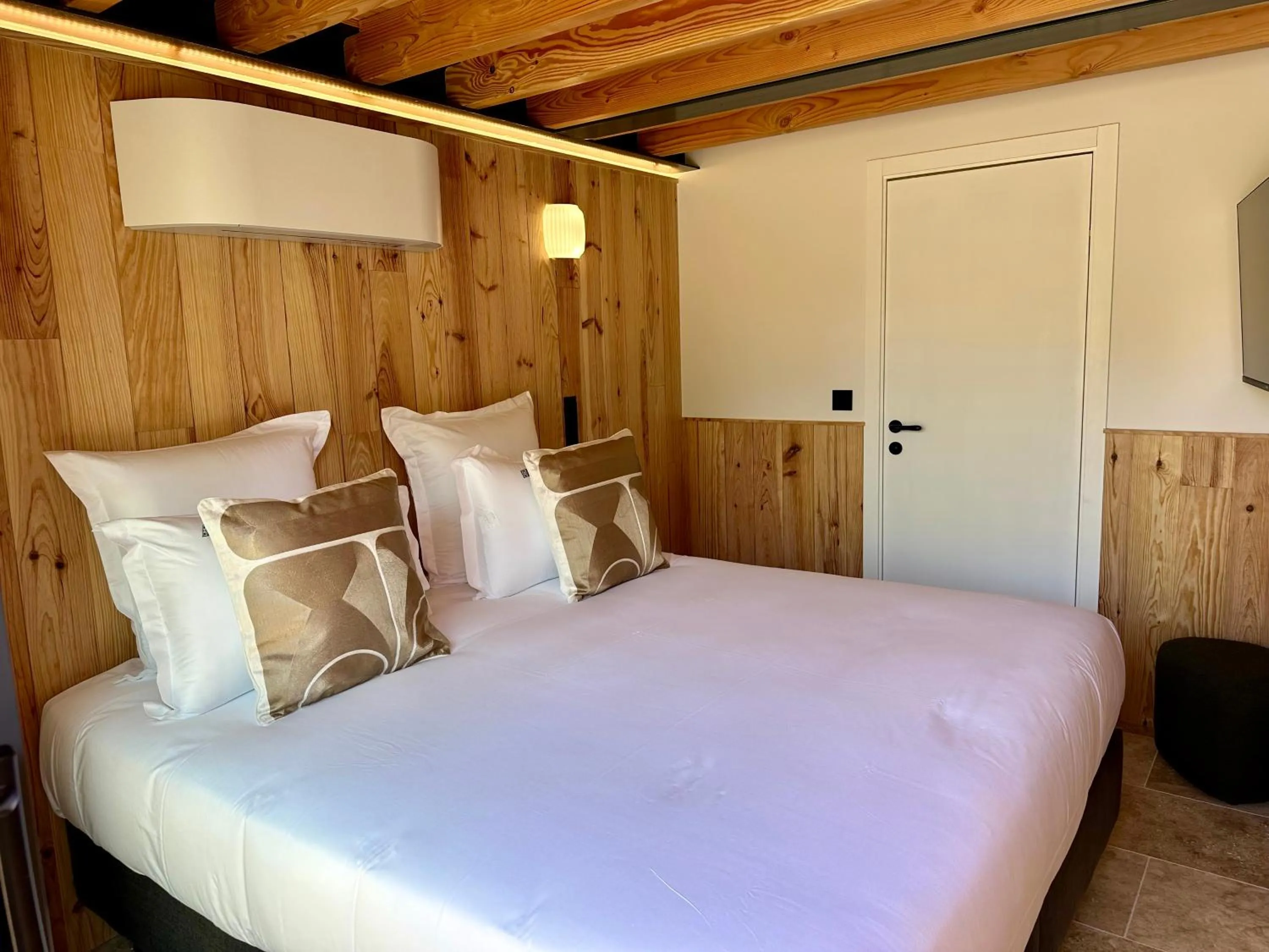 Family Junior Suite in Les Vagues Hotel & Spa