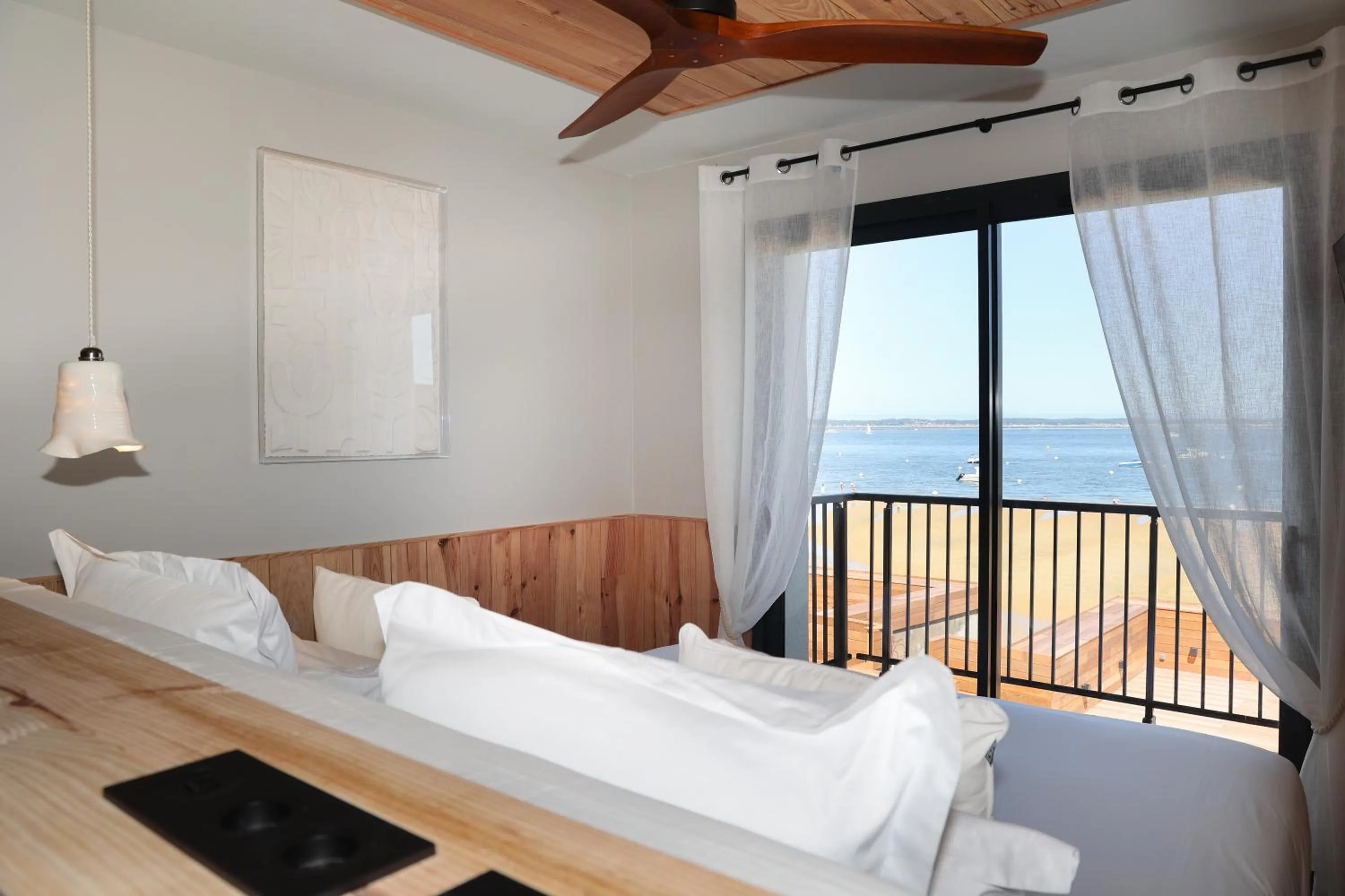 Suite with Sea View in Les Vagues Hotel & Spa