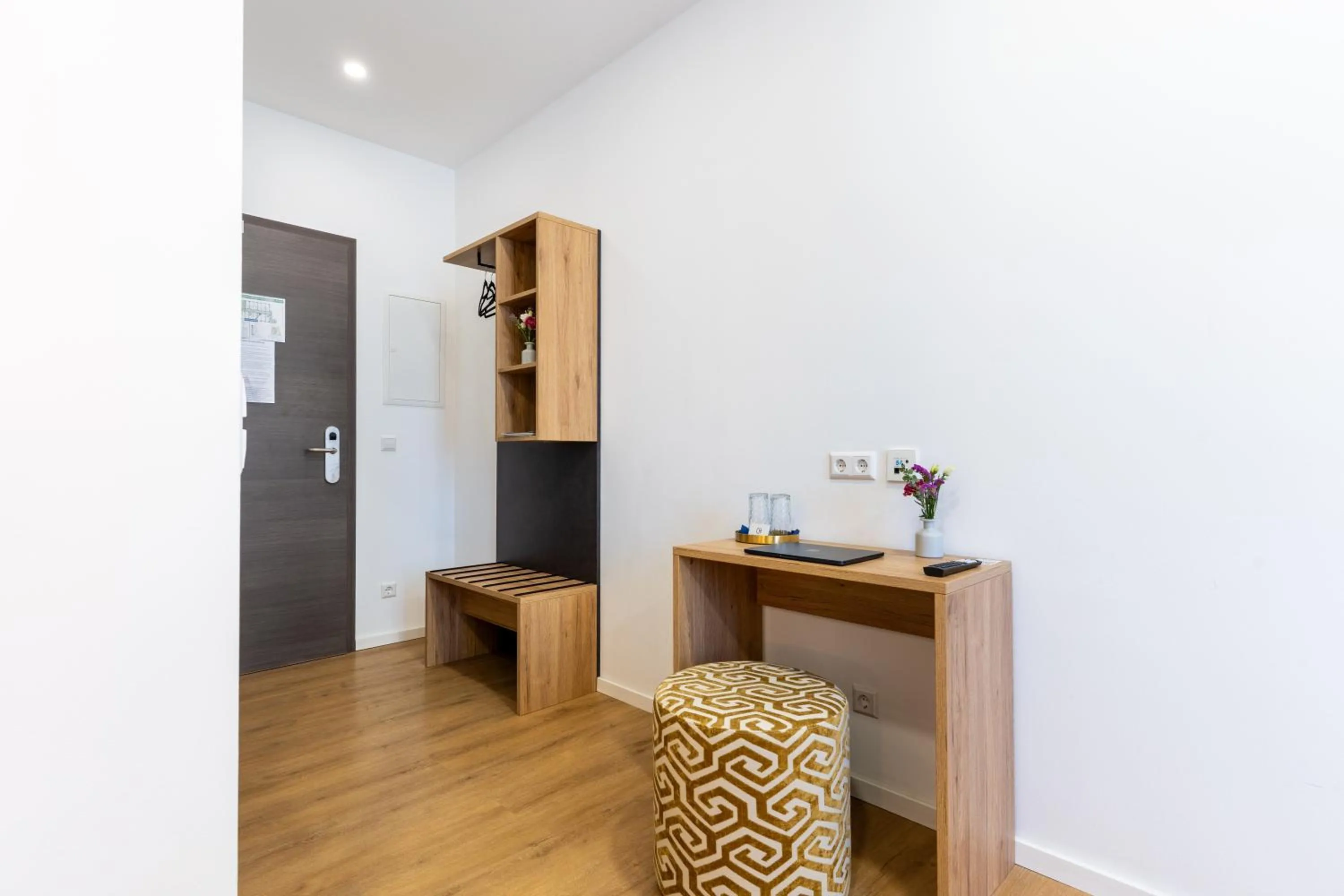 Seating area in Chérisy Hotel Konstanz - Self Check-in Only