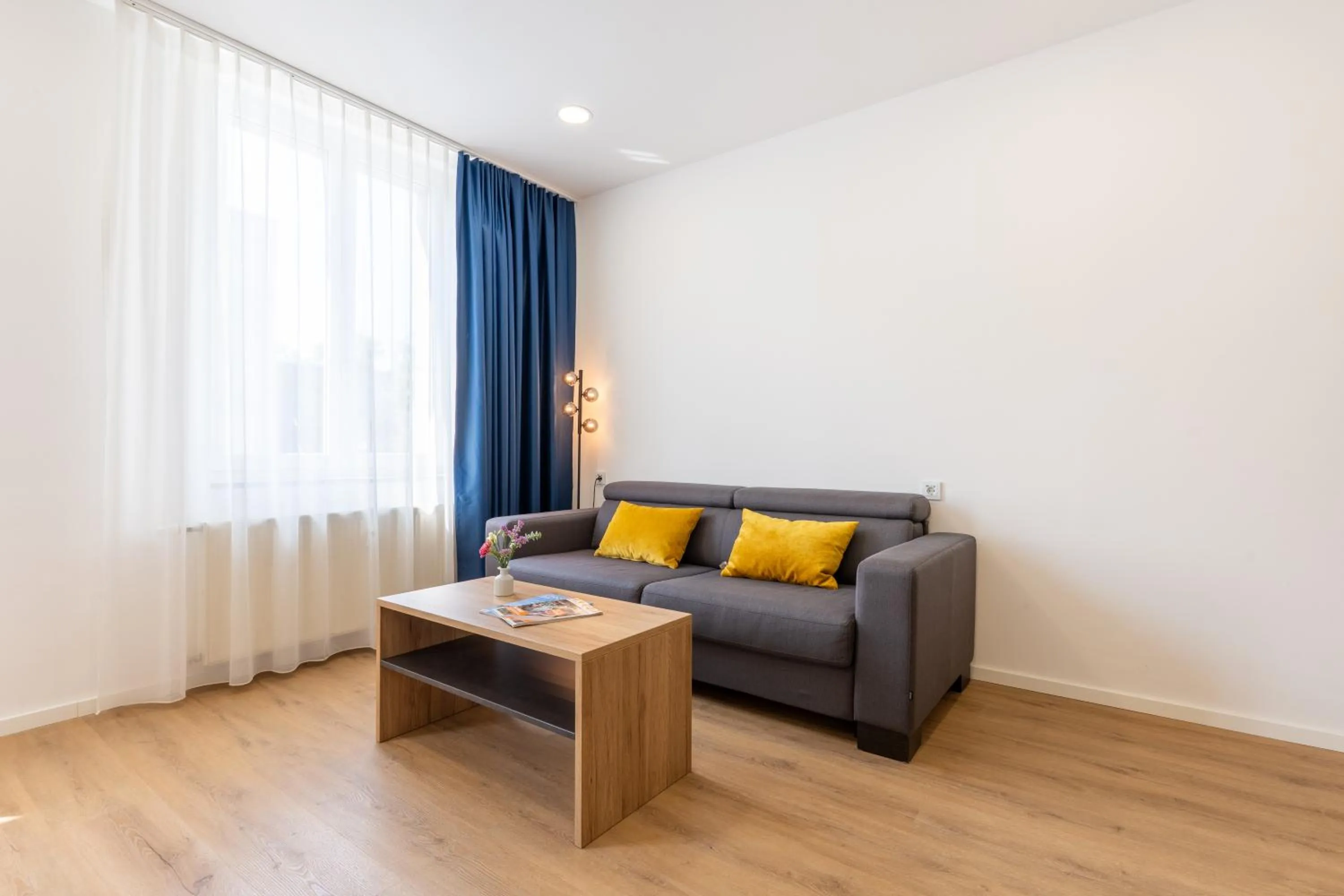 Seating area in Chérisy Hotel Konstanz - Self Check-in Only