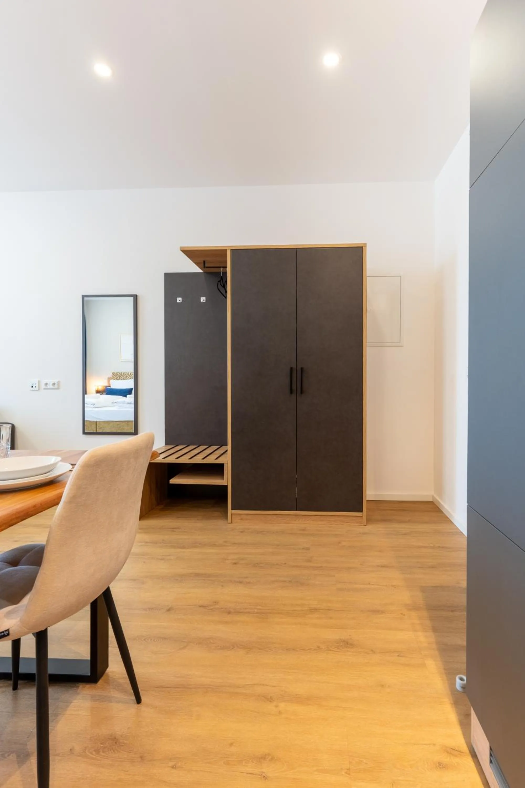 Kitchen or kitchenette in Chérisy Hotel Konstanz - Self Check-in Only