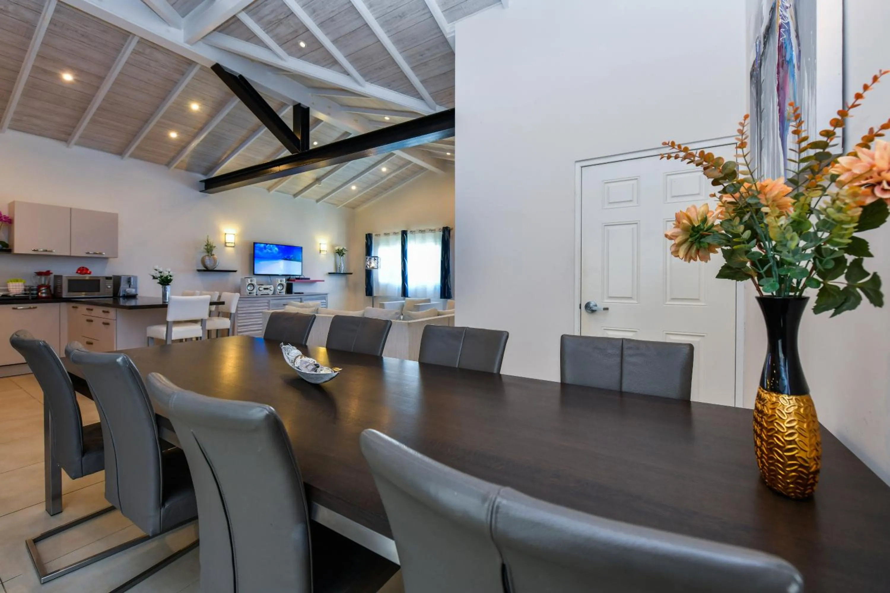 Living room in Boutique Hotel Swiss Paradise Aruba Villas and Suites