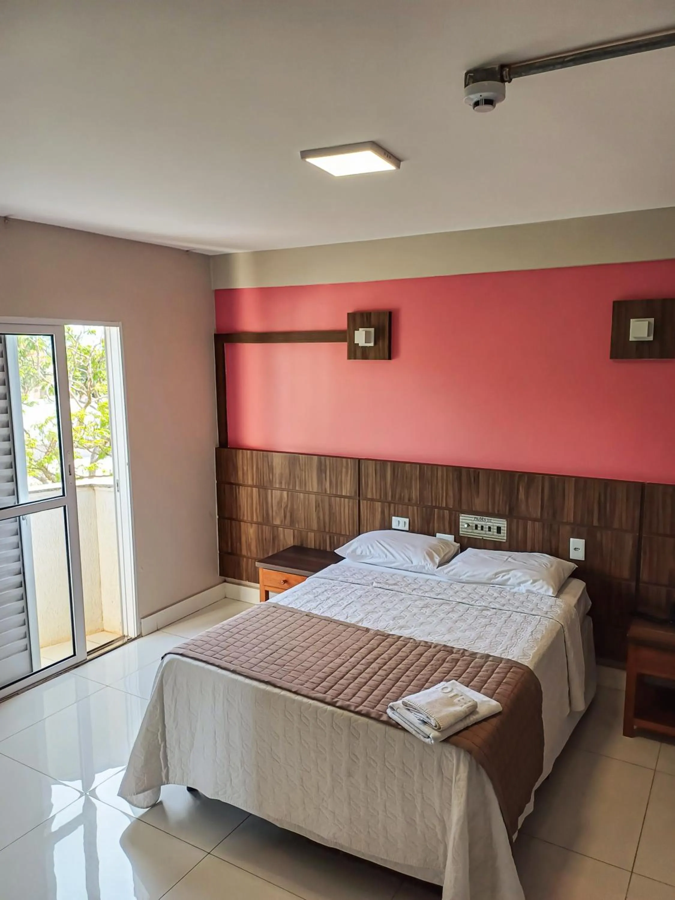 Bed in Piloes Palace Hotel