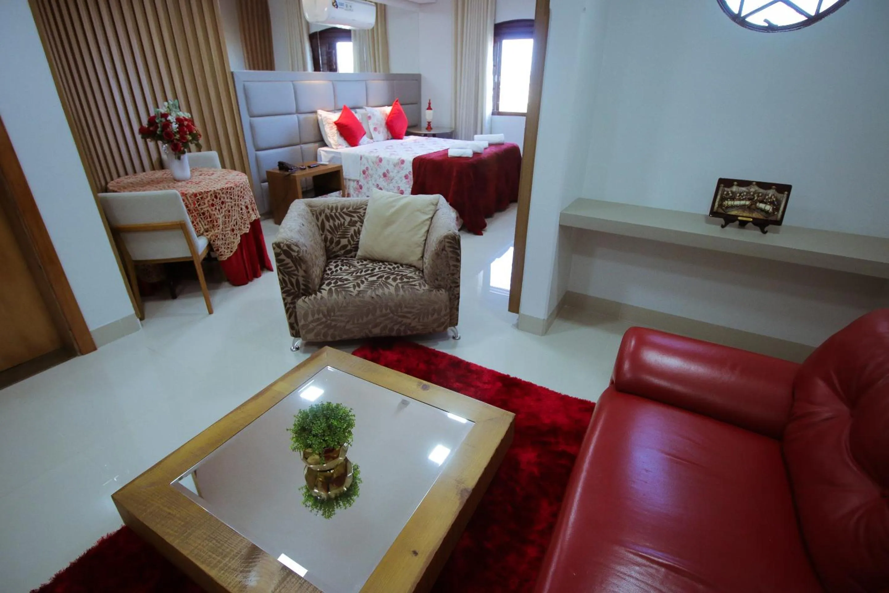 Bed in Piloes Palace Hotel