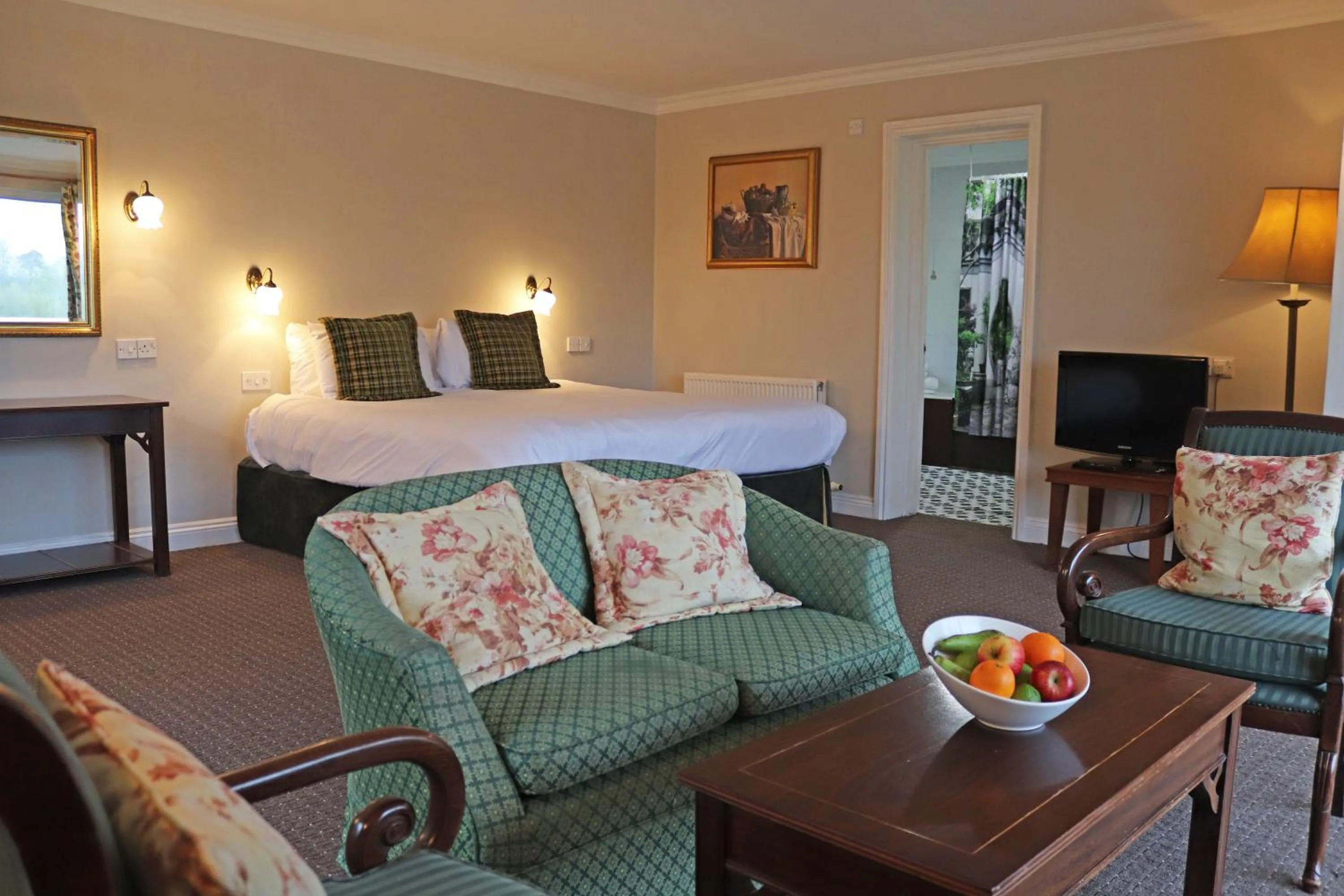 Bed in Shillingford Bridge Hotel