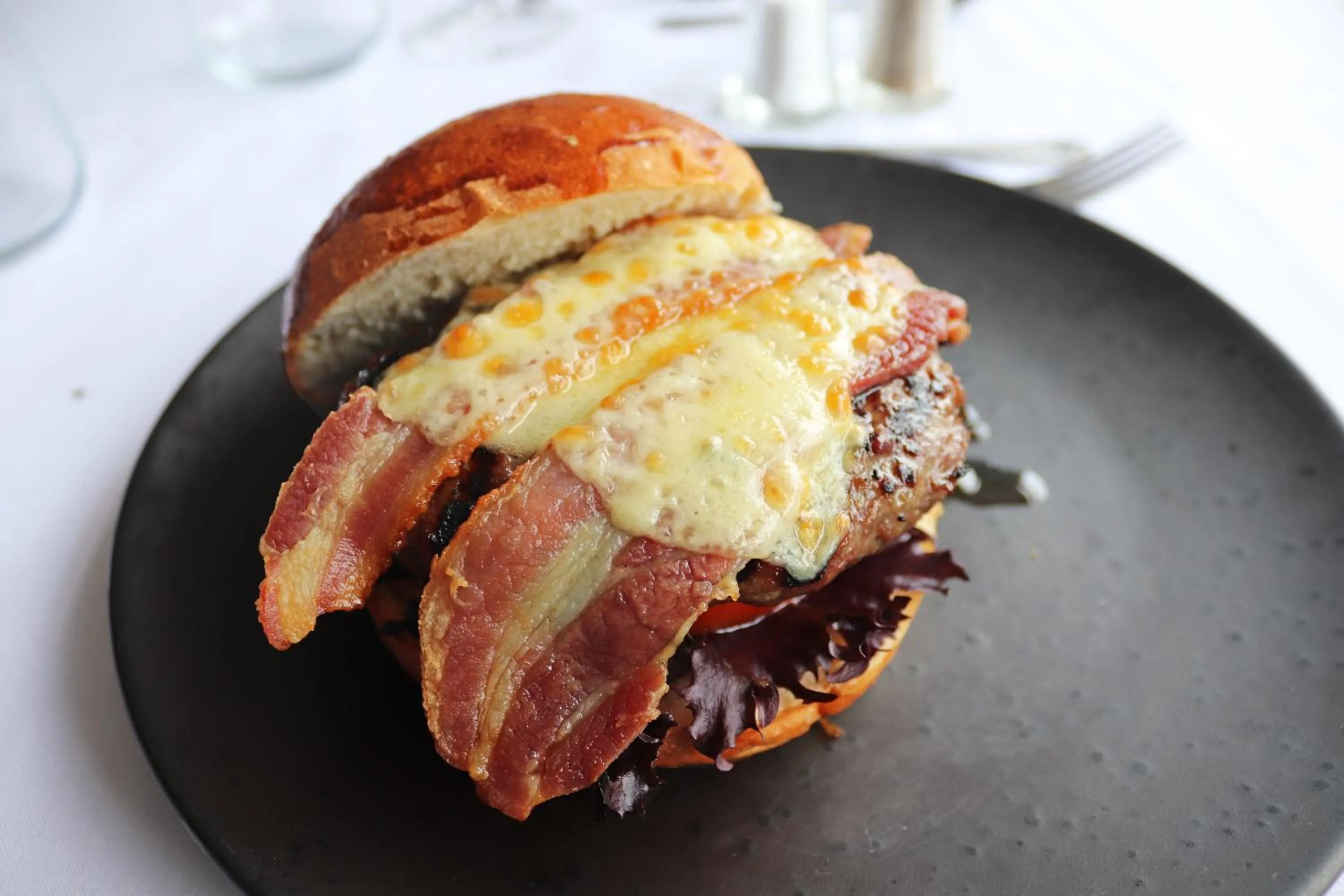 Shillingford Bridge Hotel