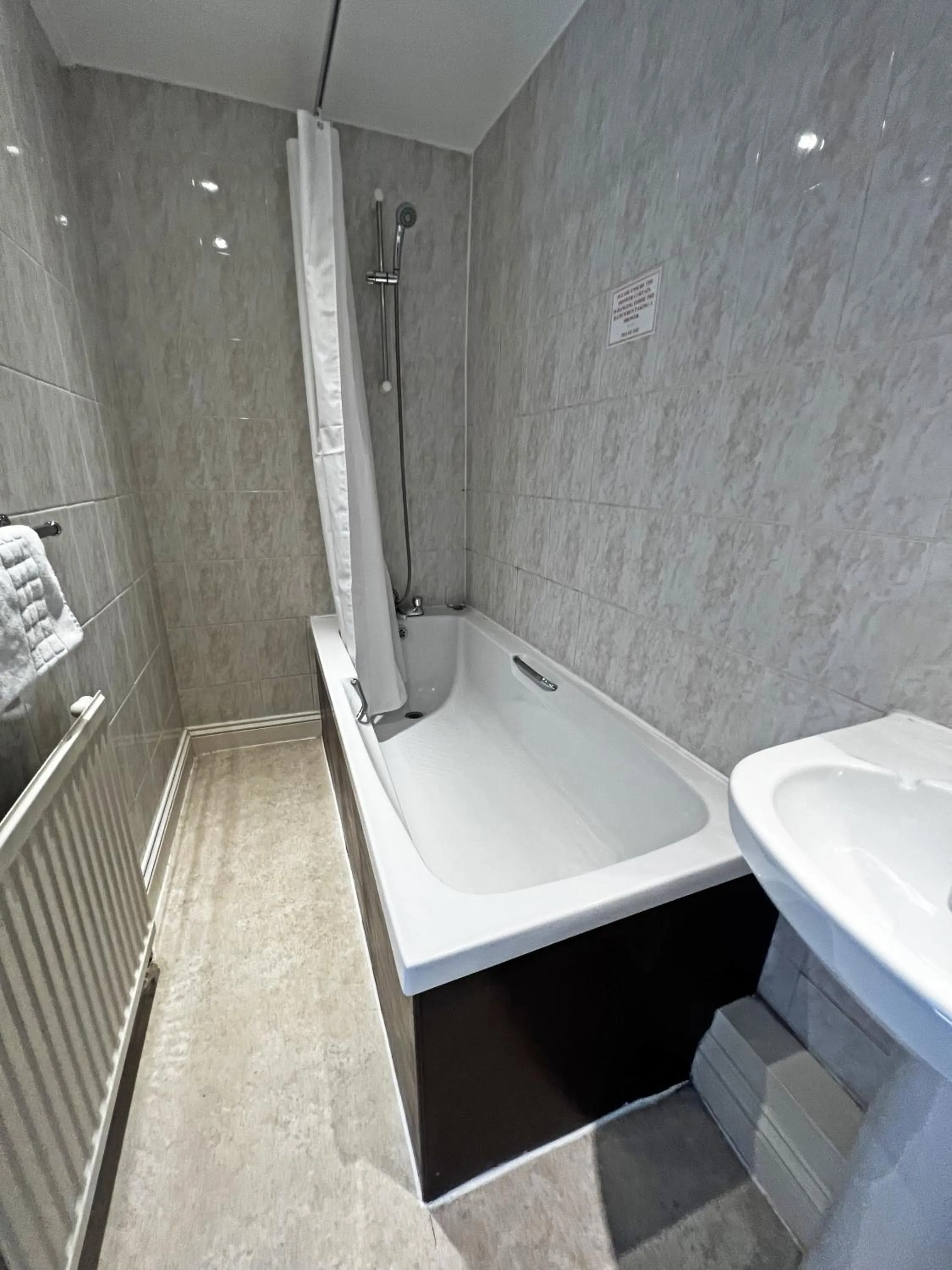 Shillingford Bridge Hotel