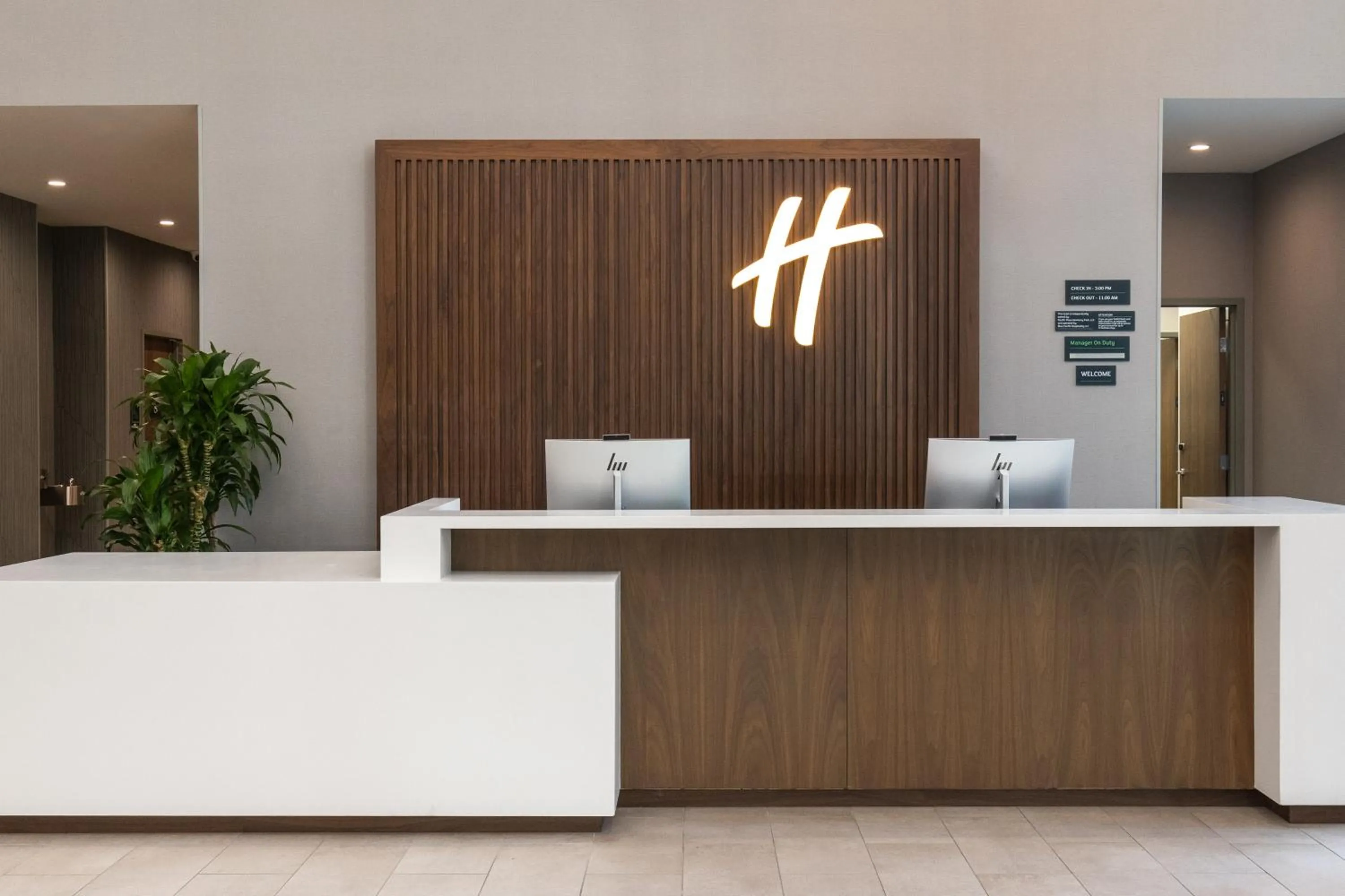 Holiday Inn & Suites Monterey Park – Los Angeles by IHG