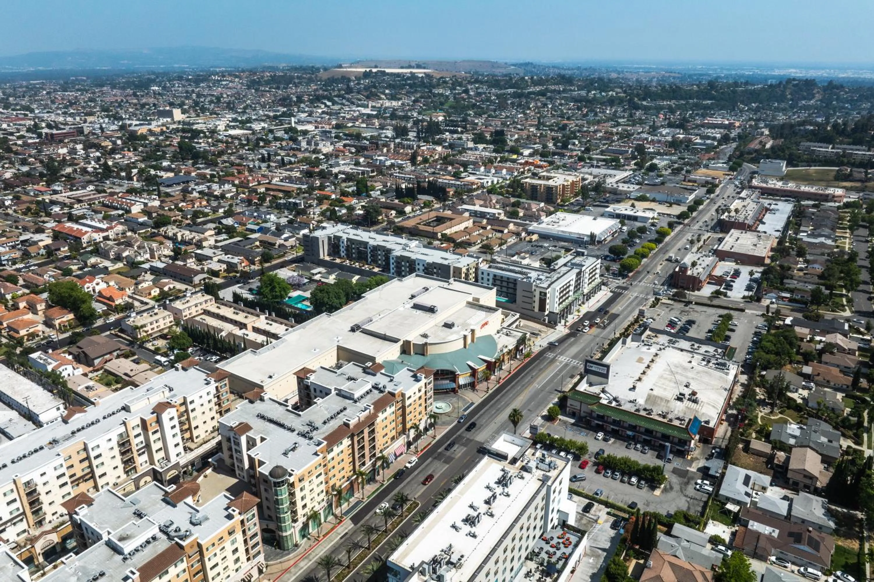 Holiday Inn & Suites Monterey Park – Los Angeles by IHG