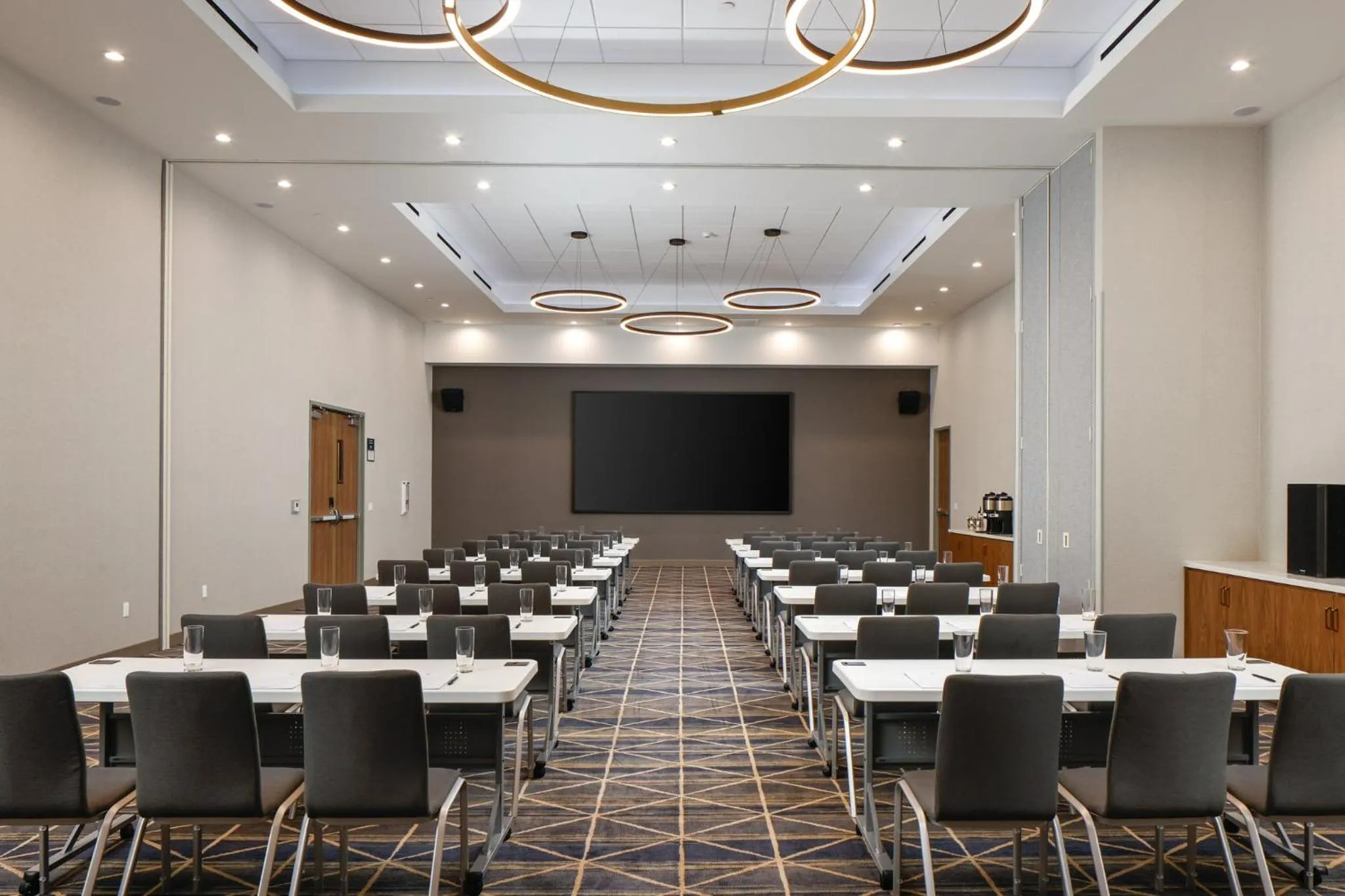 Meeting/conference room in Holiday Inn & Suites Monterey Park – Los Angeles by IHG