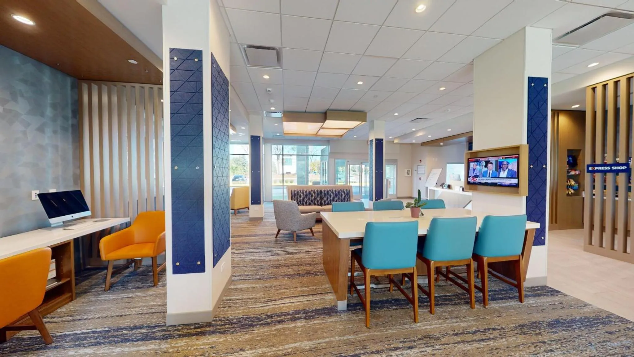 Property building in Holiday Inn Express & Suites Chicago Schaumburg by IHG