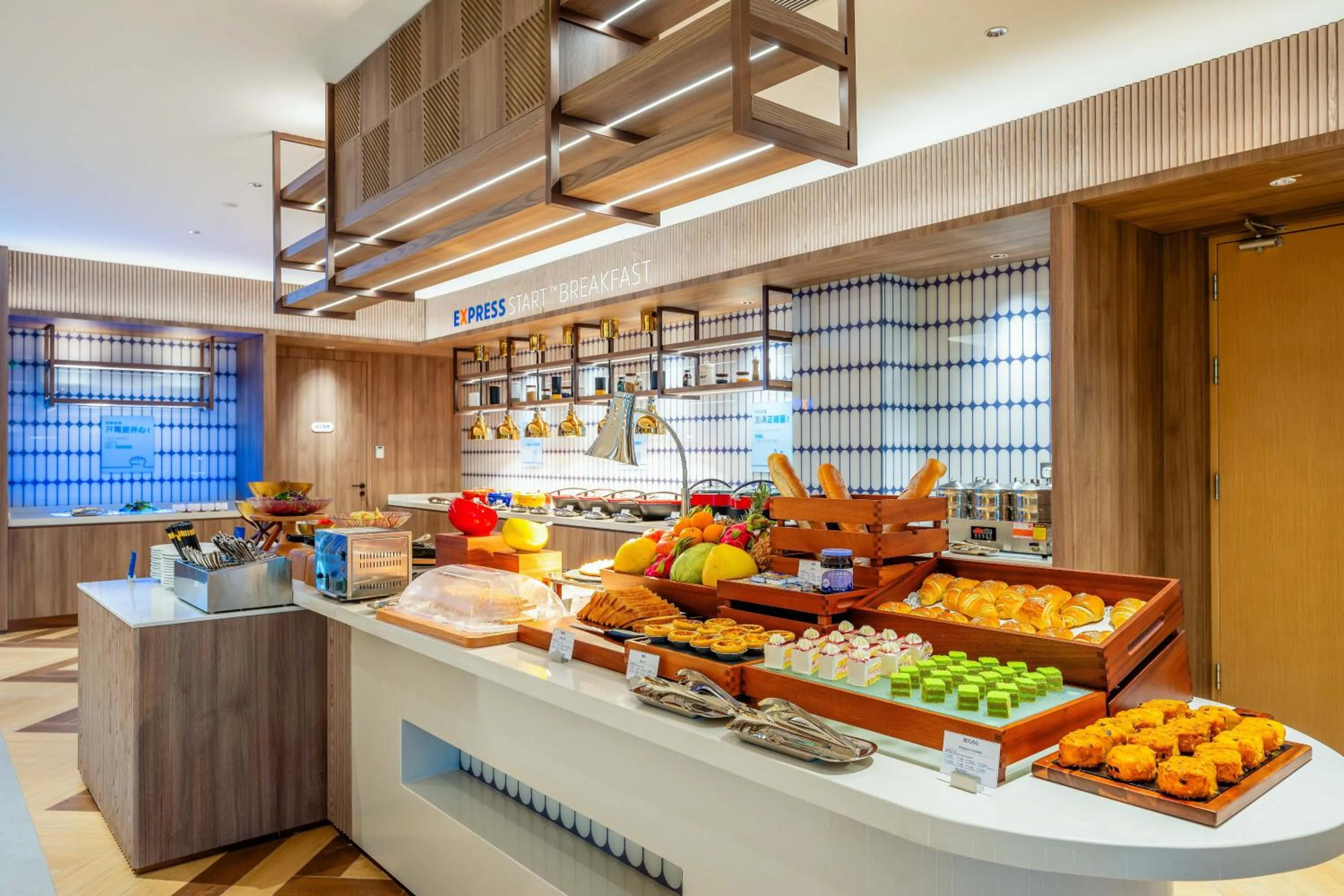 Breakfast in Holiday Inn Express Liaocheng ETDZ by IHG