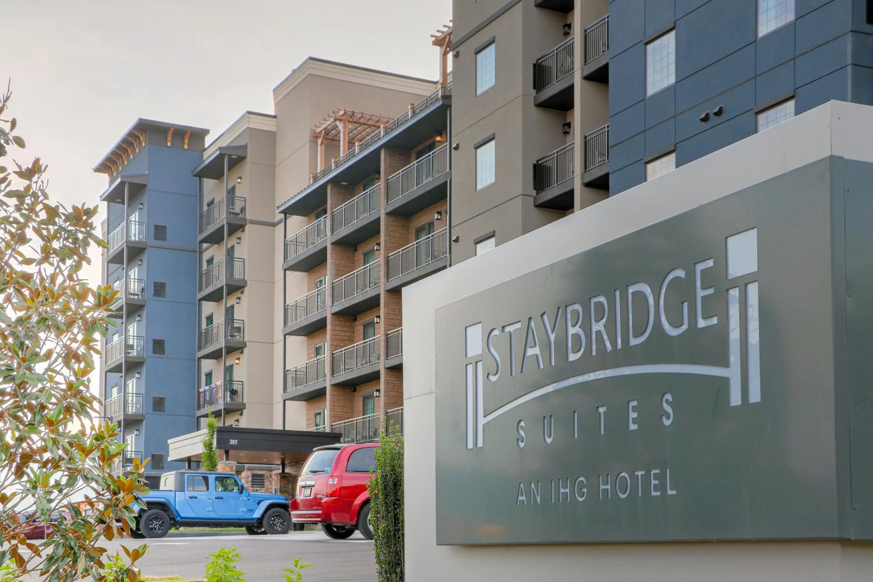 Property building in Staybridge Suites Pigeon Forge - Smoky Mtns by IHG