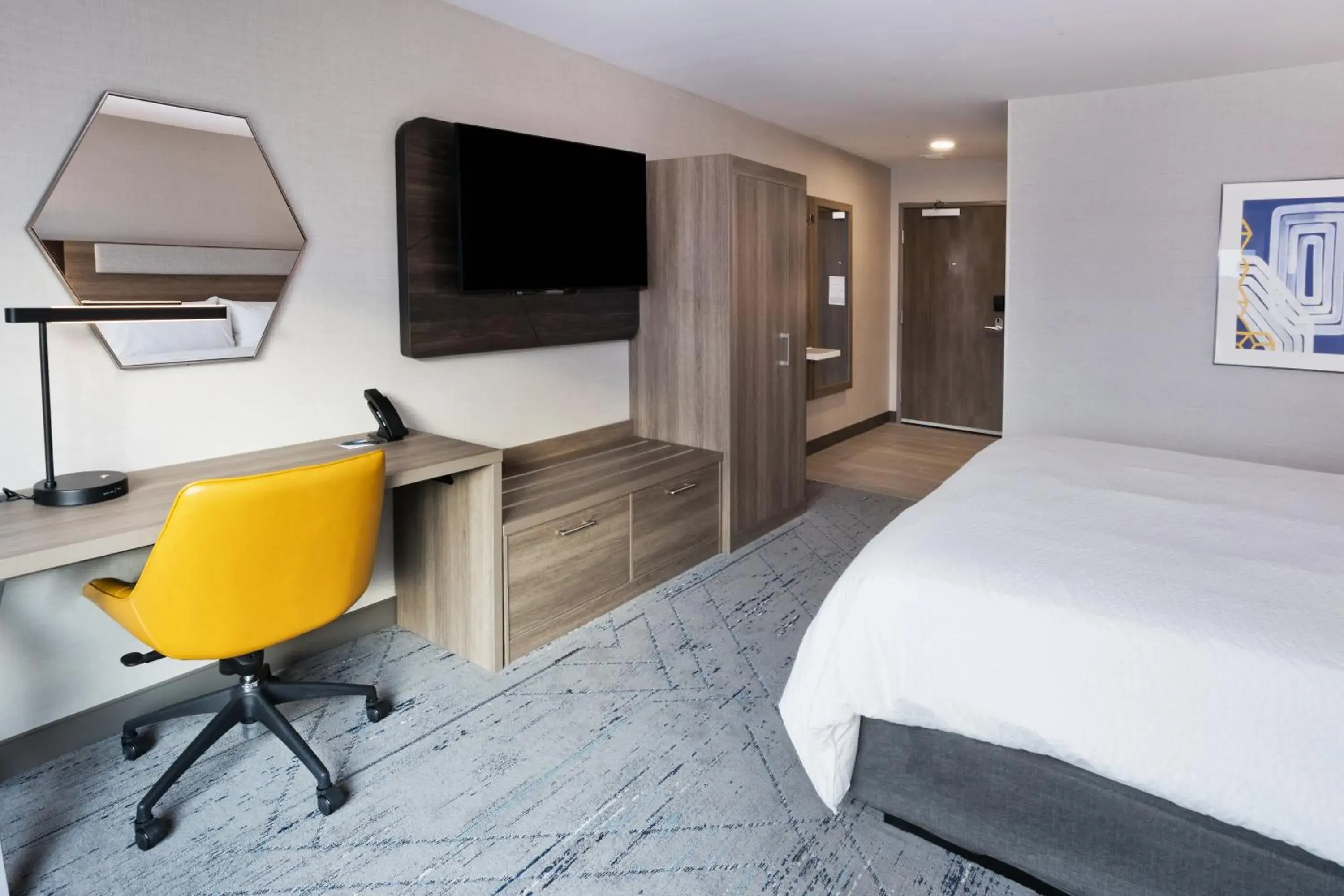 Standard King Room in Holiday Inn Express Columbus - Fort Benning Area By IHG Standard King Room in Holiday Inn Express Columbus - Fort Benning Area By IHG