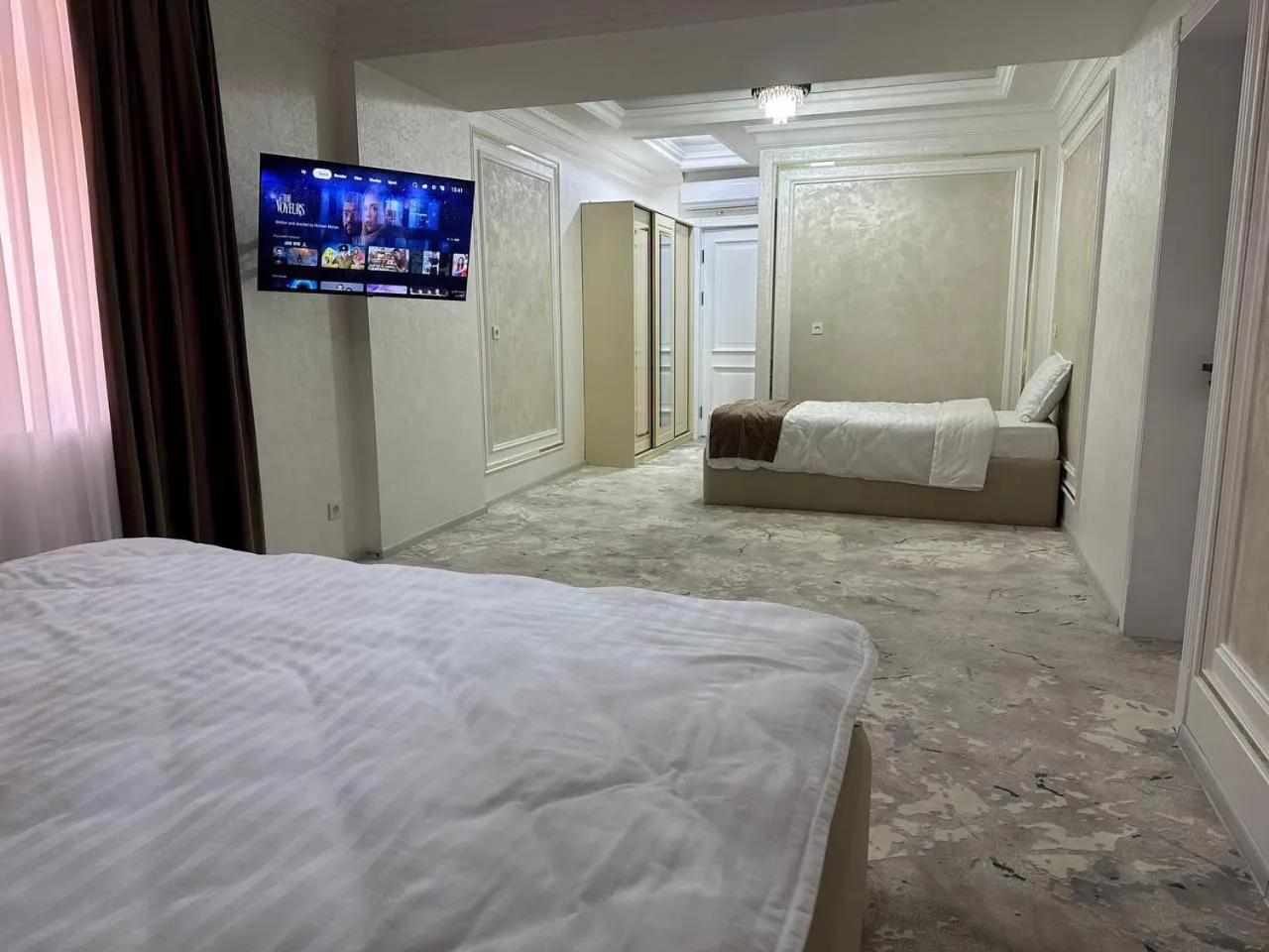 TV and multimedia, Bed in Ko'k Saroy Plaza Hotel