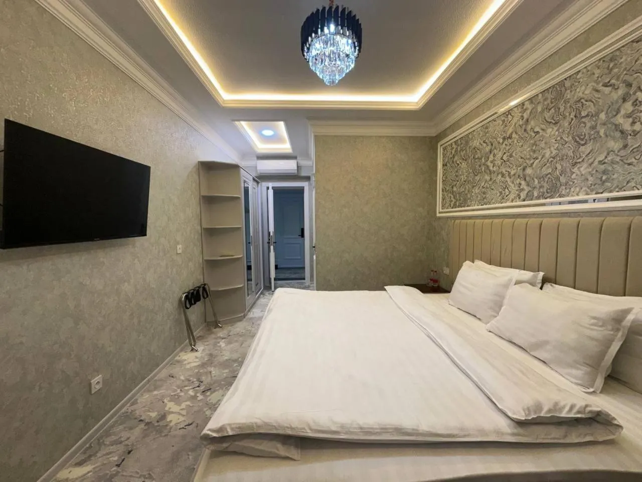 Bed in Ko'k Saroy Plaza Hotel