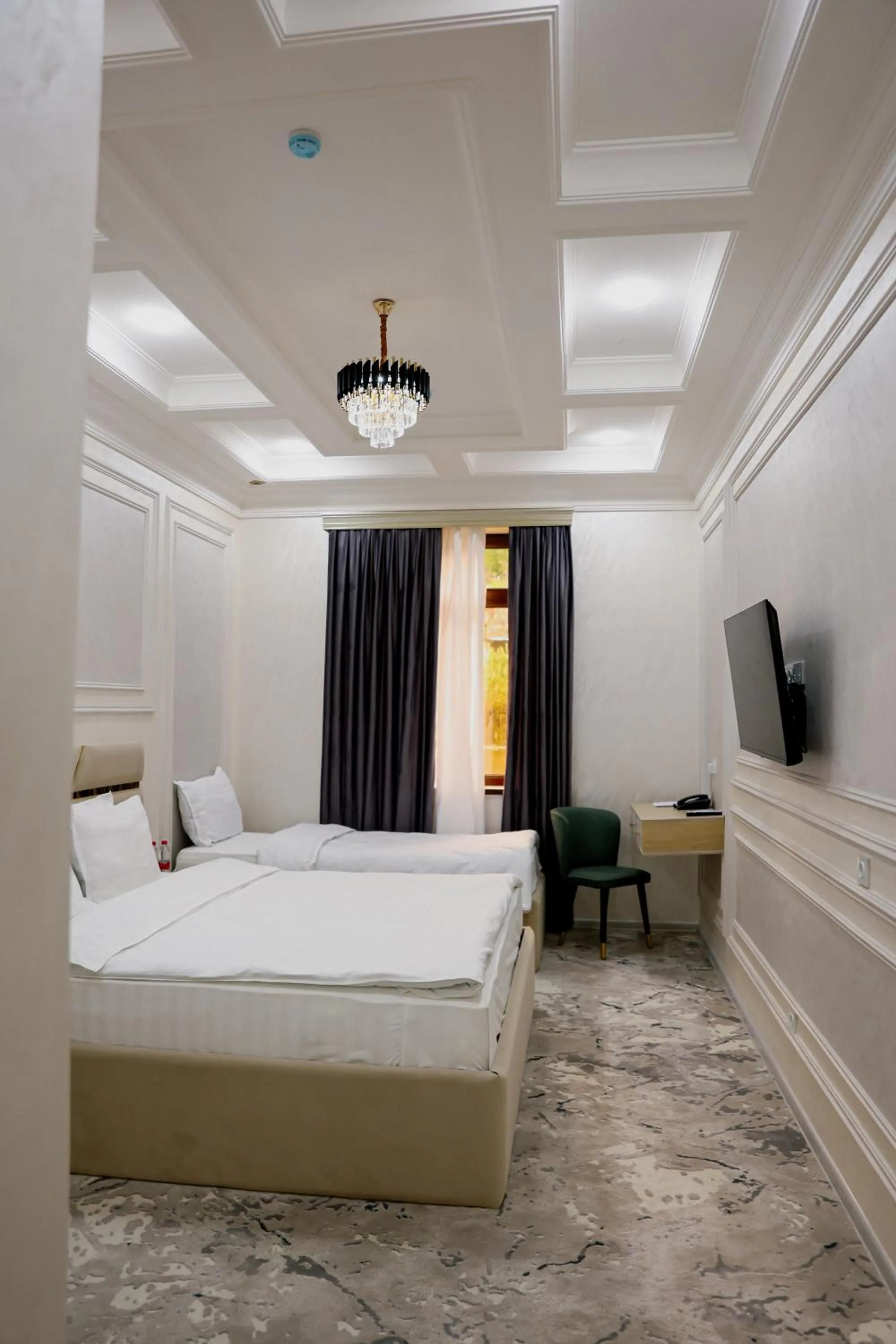 Bed in Ko'k Saroy Plaza Hotel