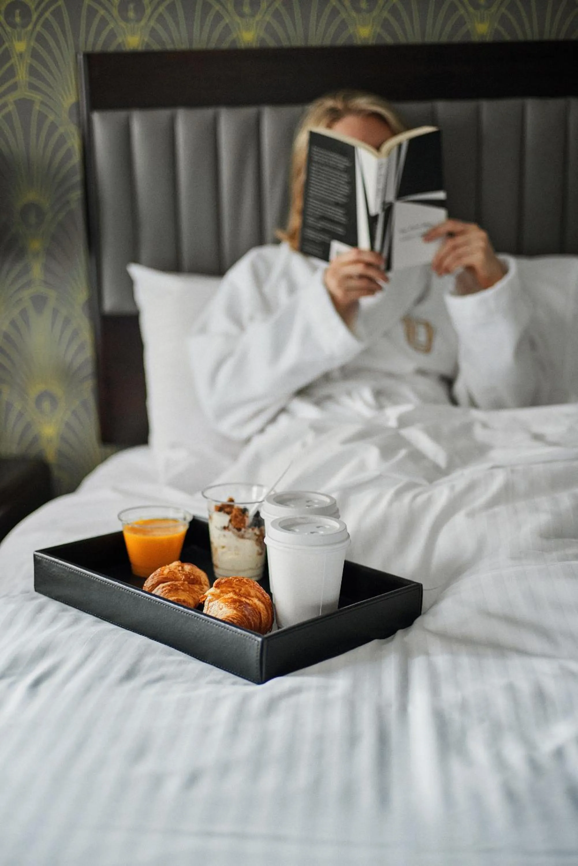 Breakfast, Bed in Hotel Edison Times Square