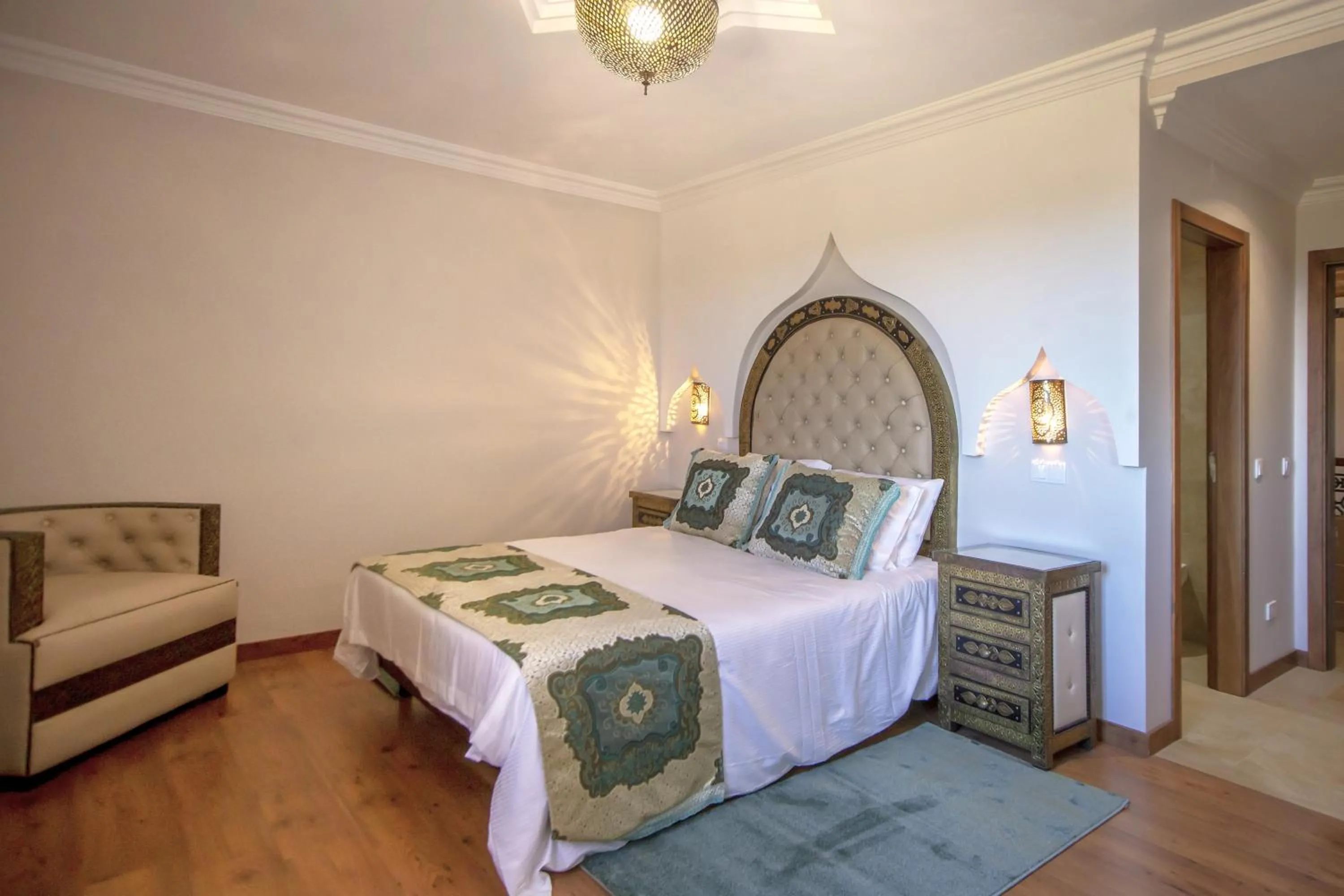 Bed in Al Karob Yoga Boutique Villa
