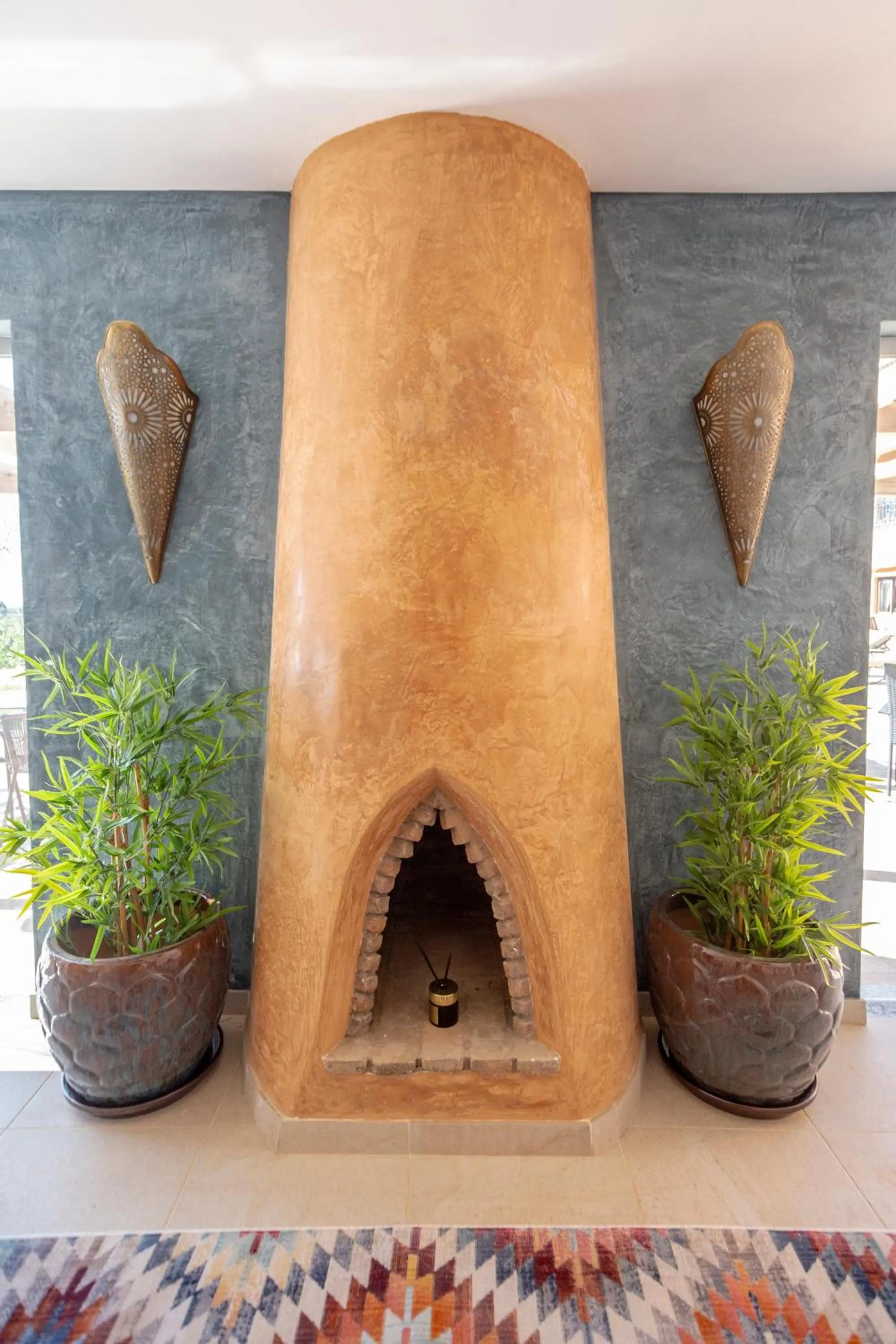 Restaurant/places to eat in Al Karob Yoga Boutique Villa