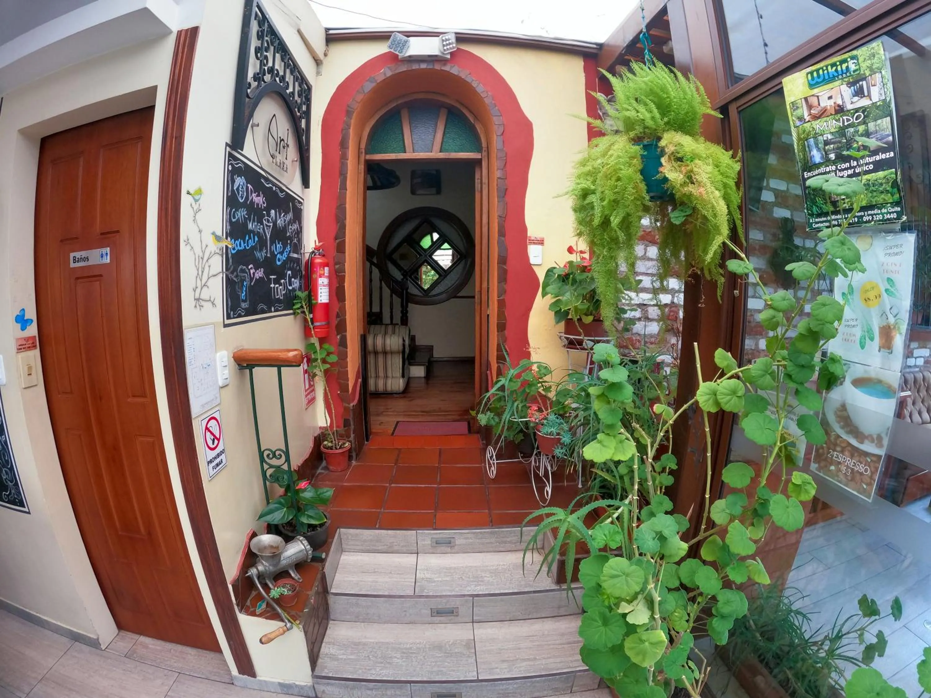 Facade/entrance in ArtPlaza