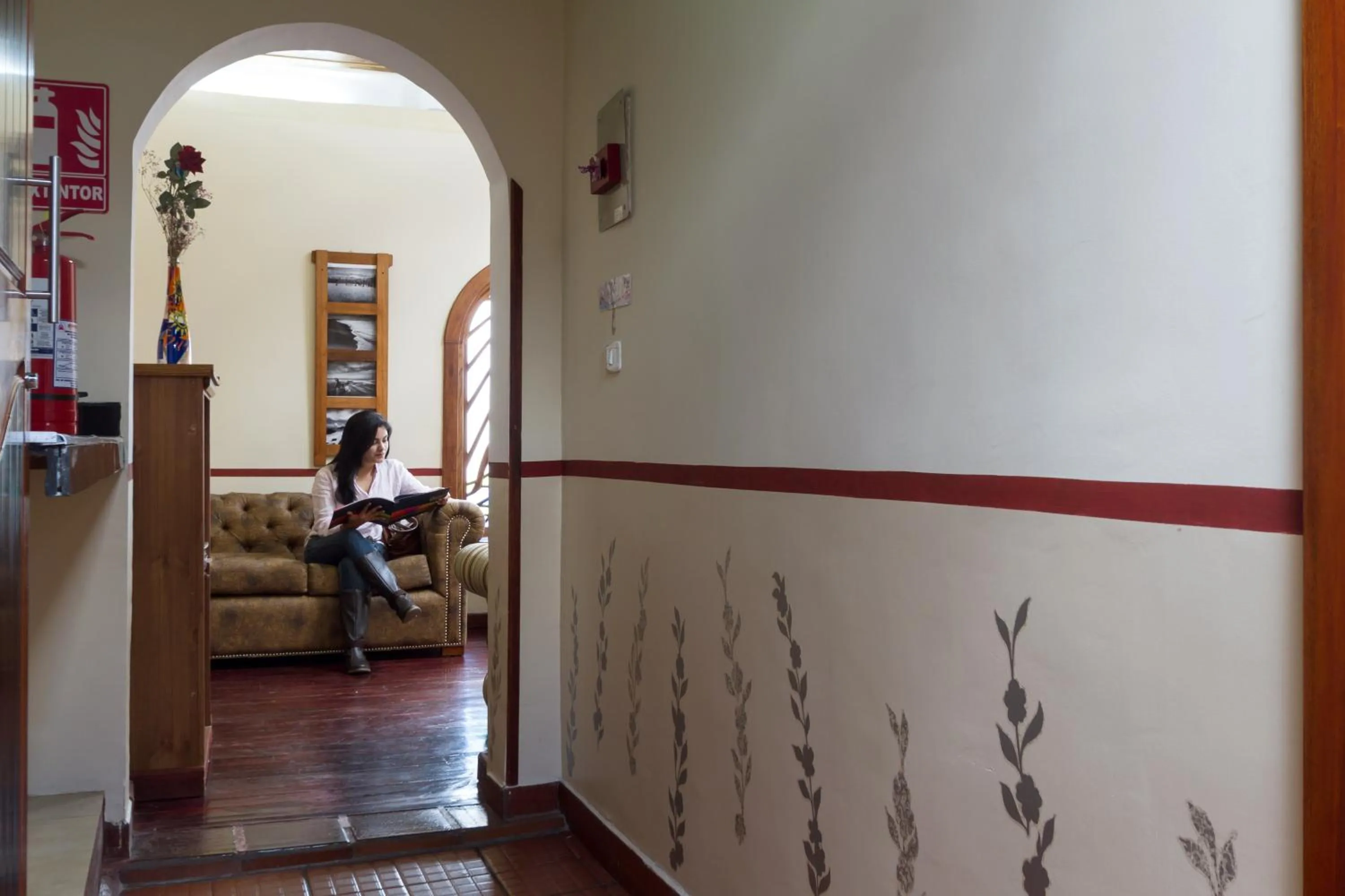 Communal lounge/ TV room in ArtPlaza