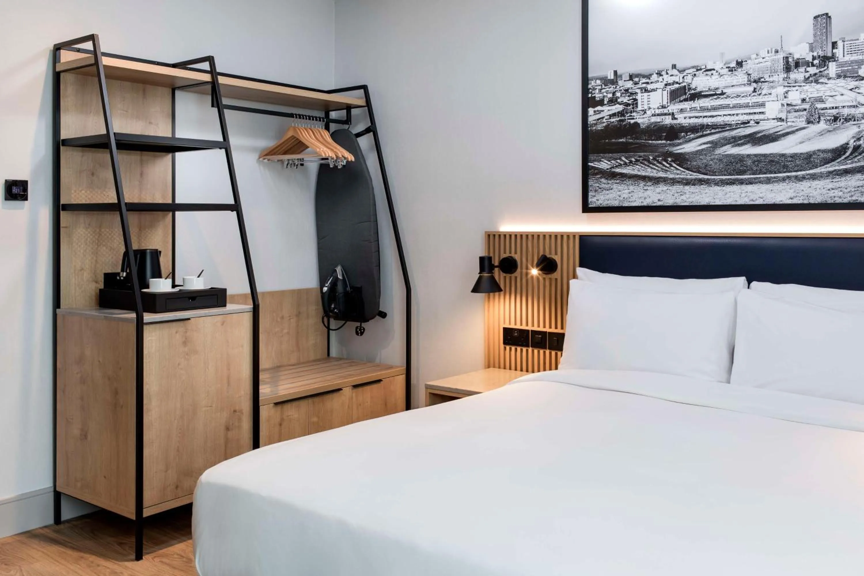 Bedroom, Bed in Radisson Blu Hotel, Sheffield