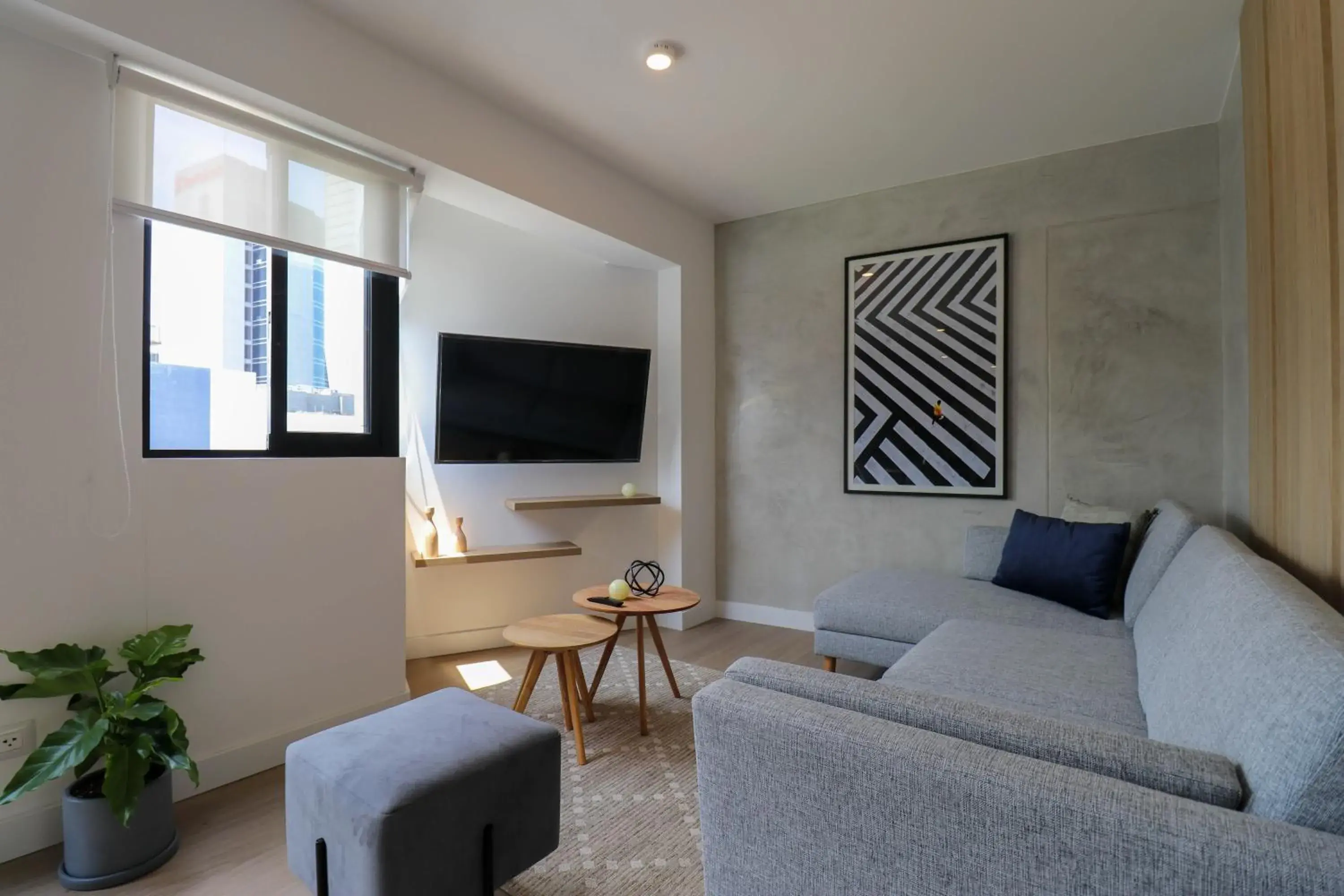 Apartment in Gray by Wynwood House Apartment in Gray by Wynwood House