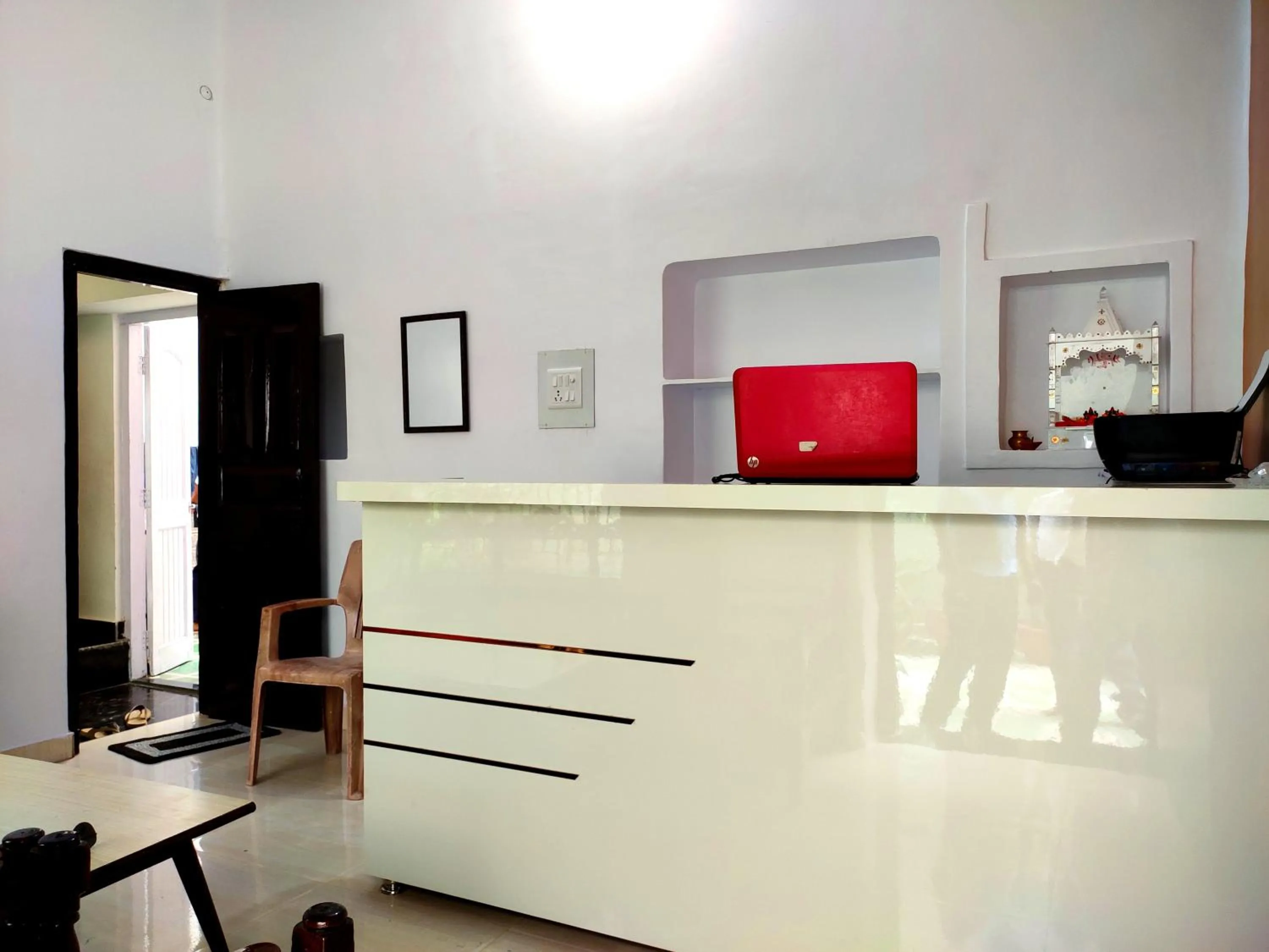 Lobby or reception in Khushi Paying Guest House
