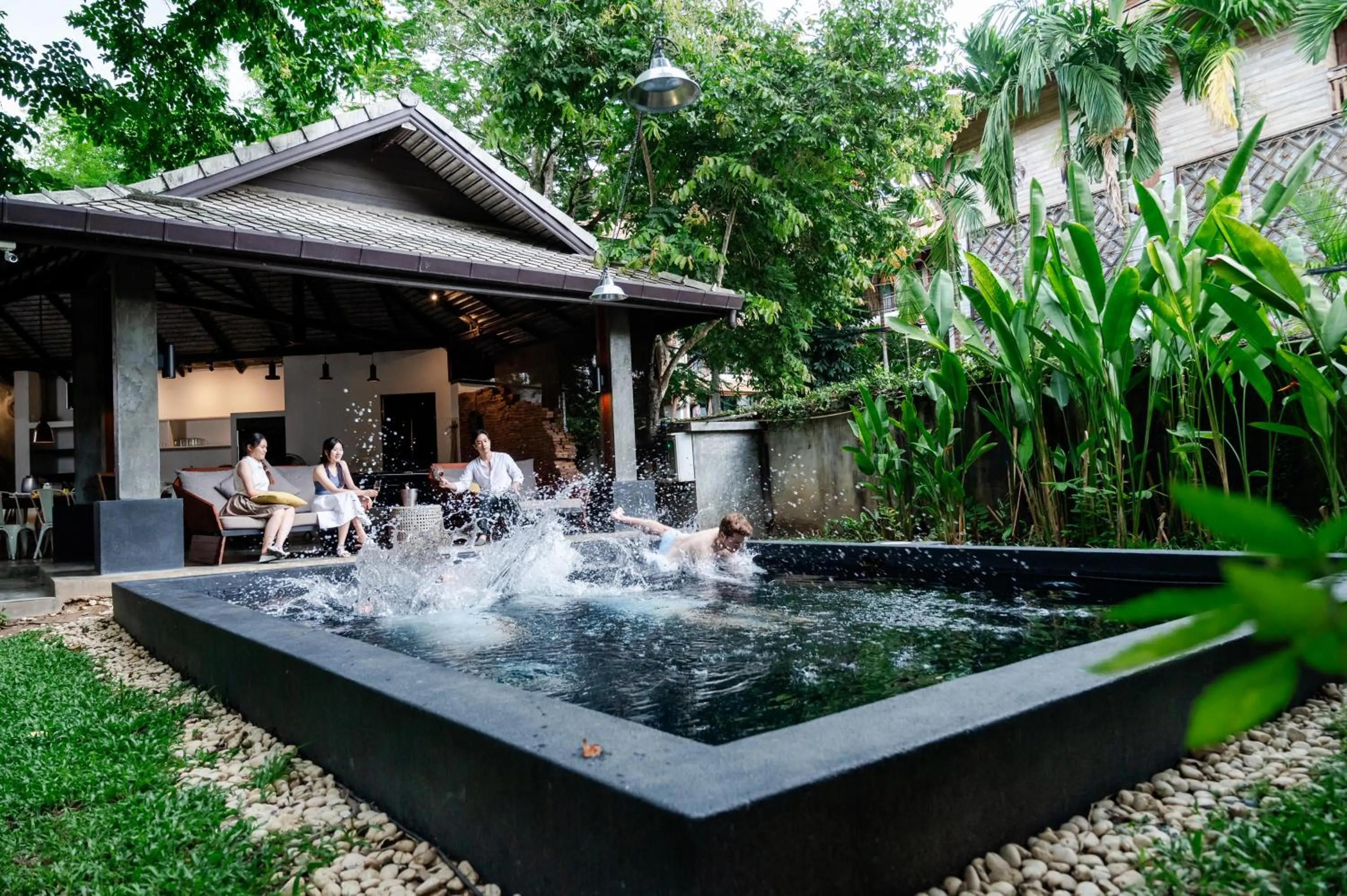 Swimming pool in Tolani Southgate Villa Chiang Mai