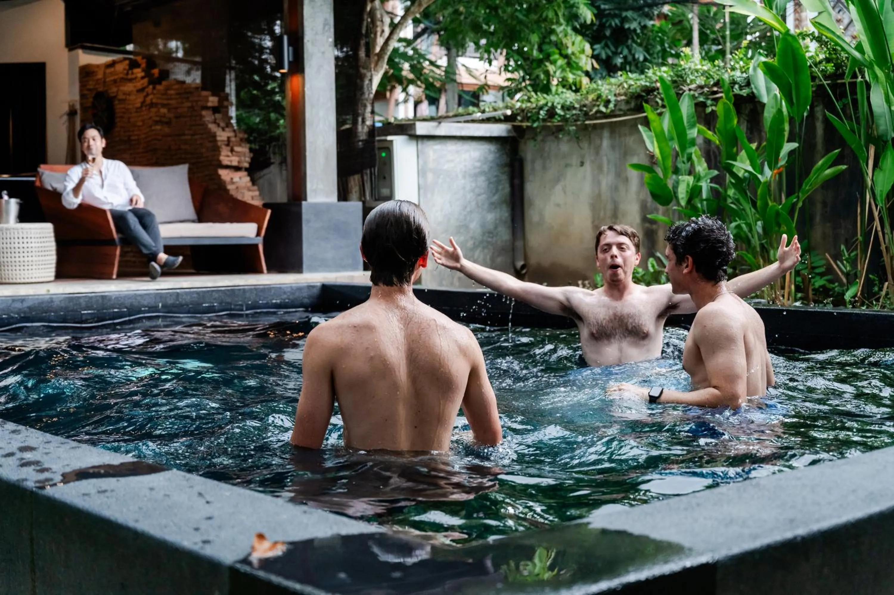 Swimming pool in Tolani Southgate Villa Chiang Mai