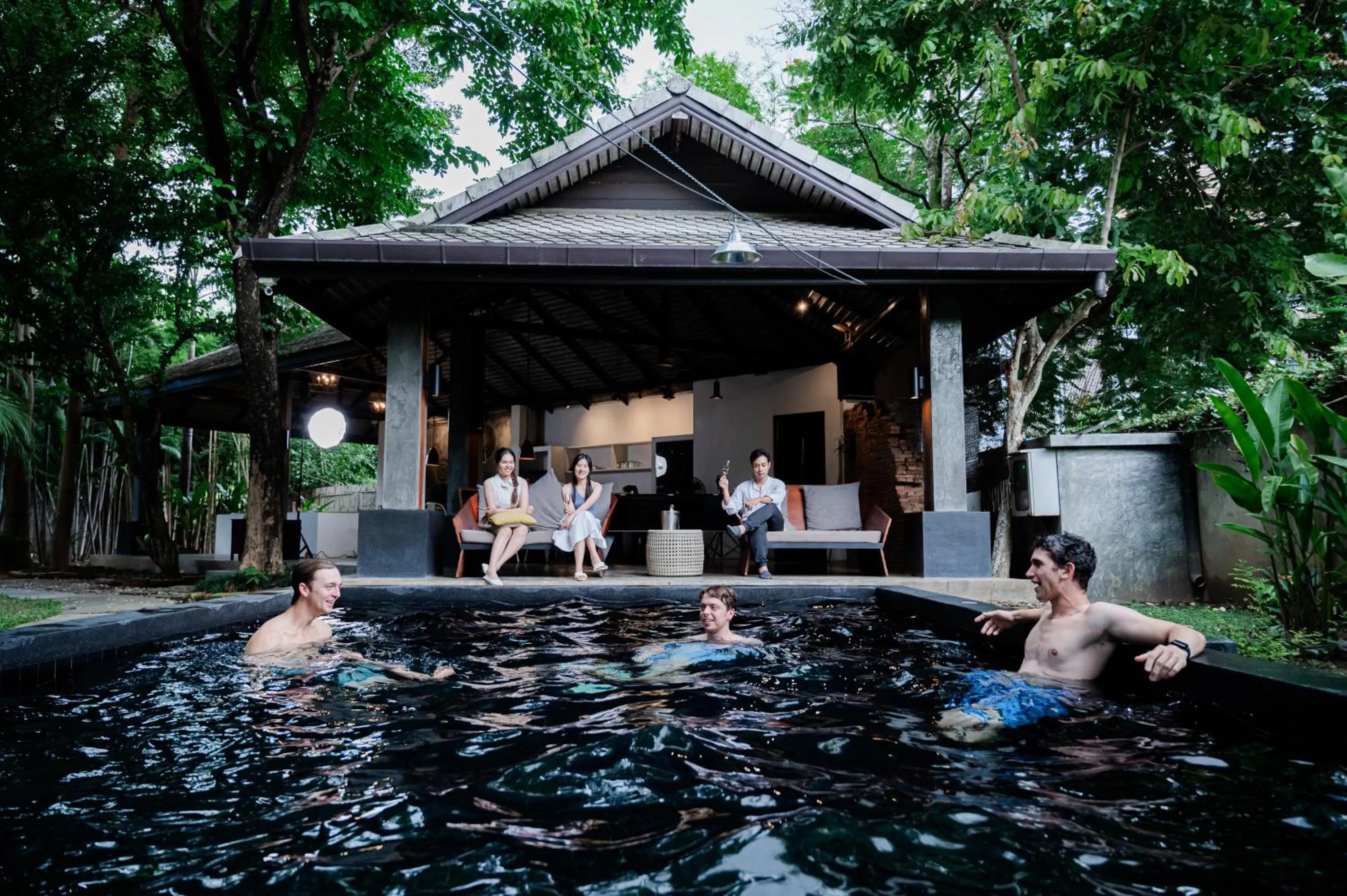 Swimming pool in Tolani Southgate Villa Chiang Mai