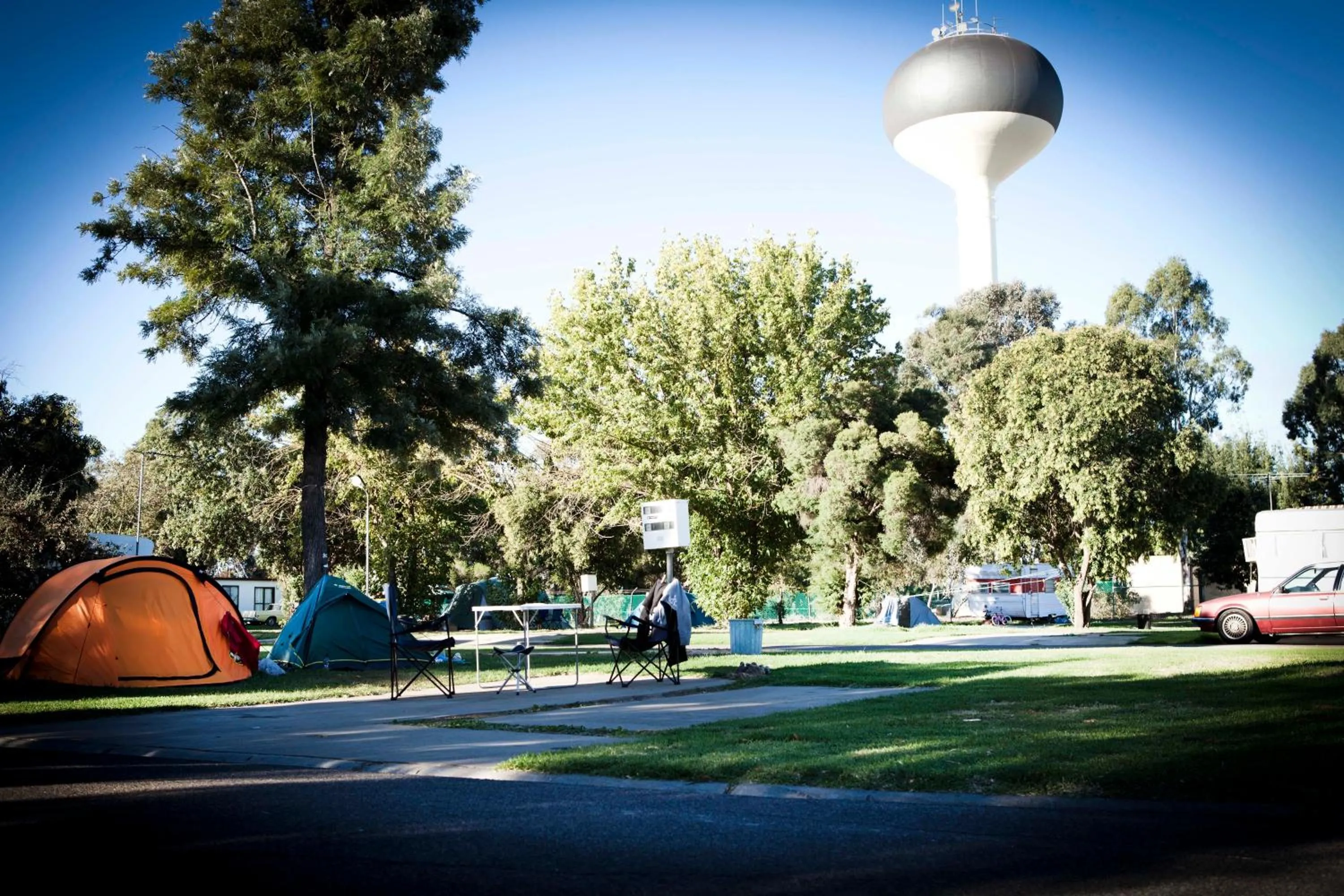 Area and facilities in Strayleaves Caravan Park