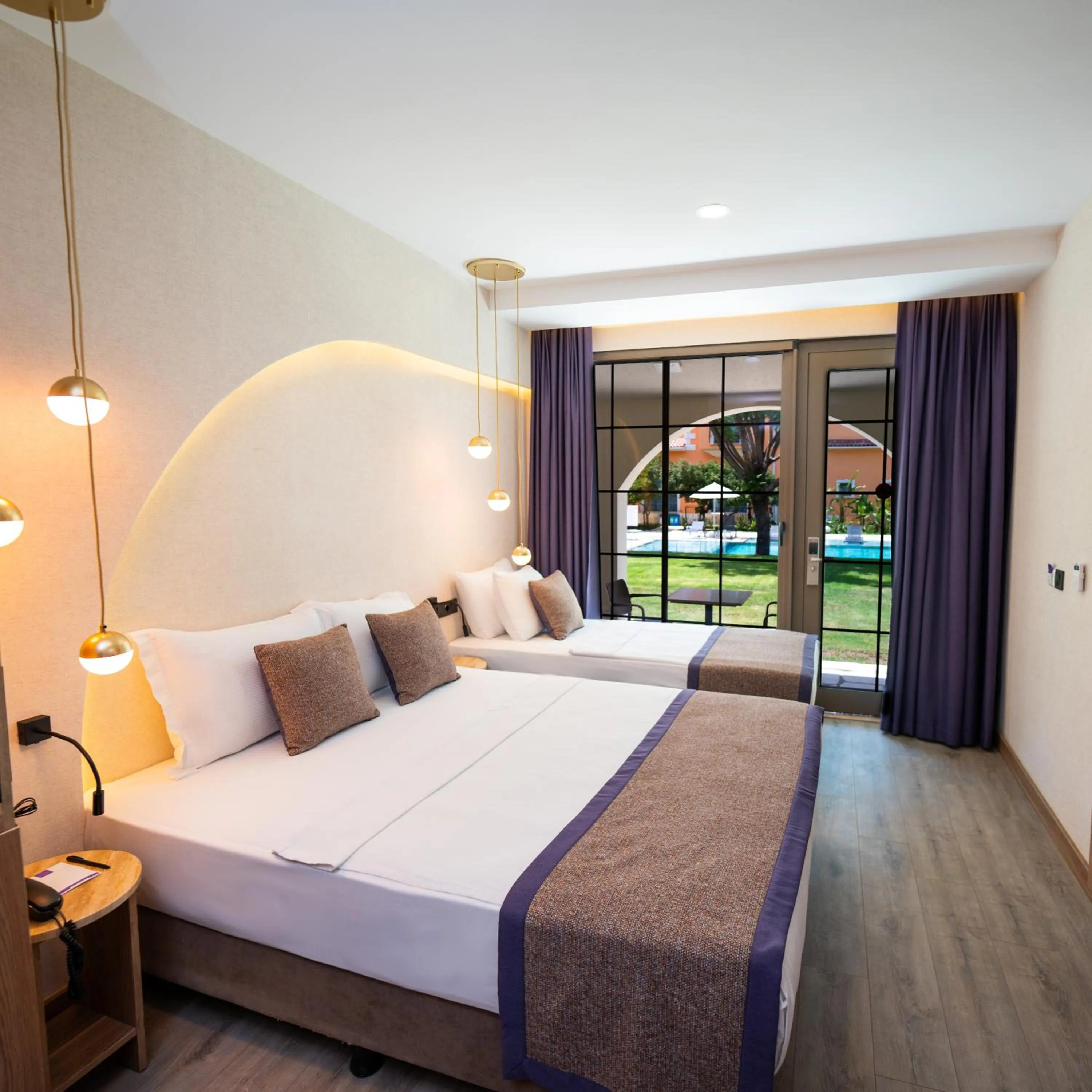 Photo of the whole room, Bed in Ema Houses