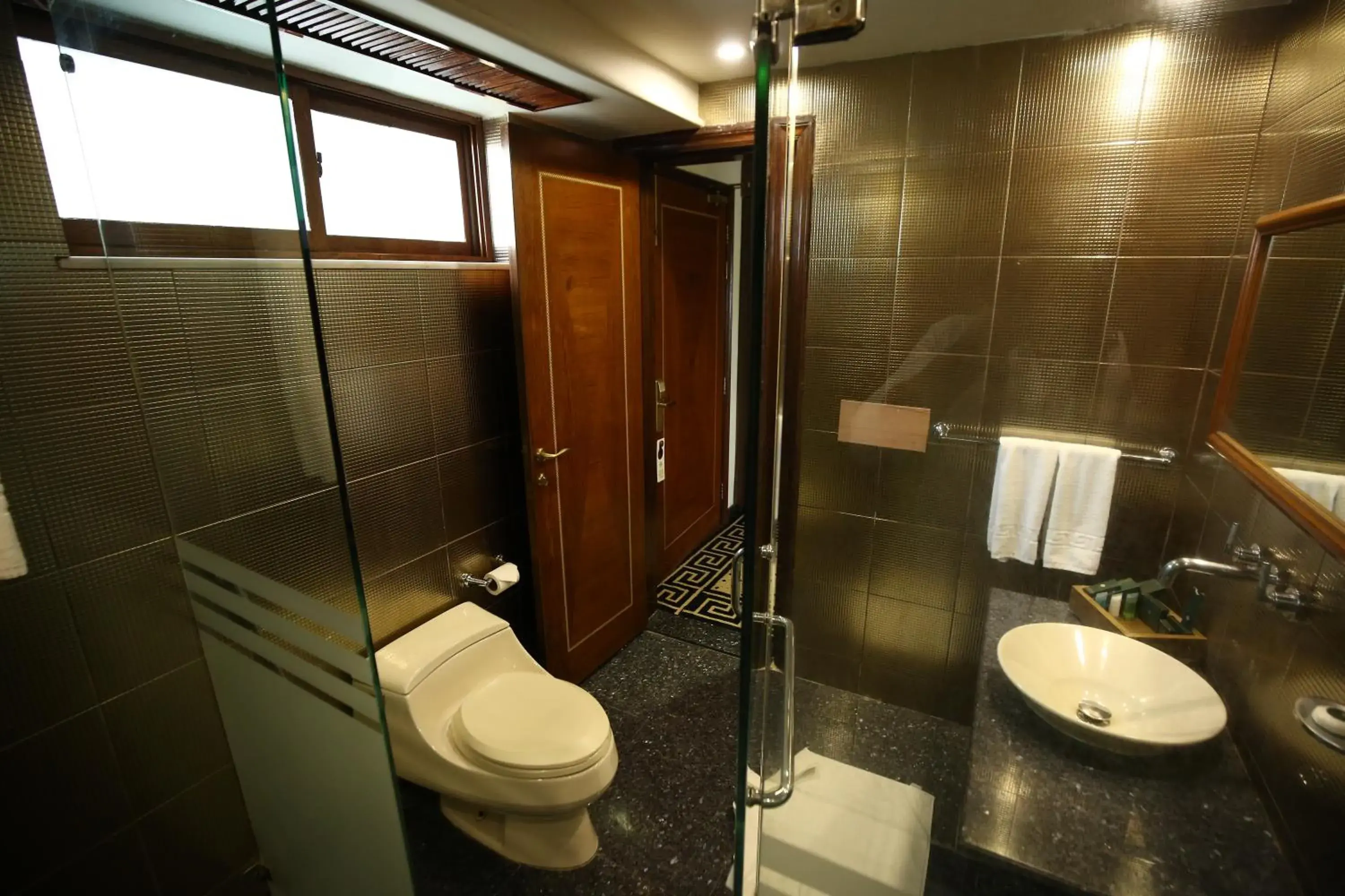 Grand Deluxe Double Room - single occupancy in Bahria Grand Hotel & Resort Grand Deluxe Double Room - single occupancy in Bahria Grand Hotel & Resort