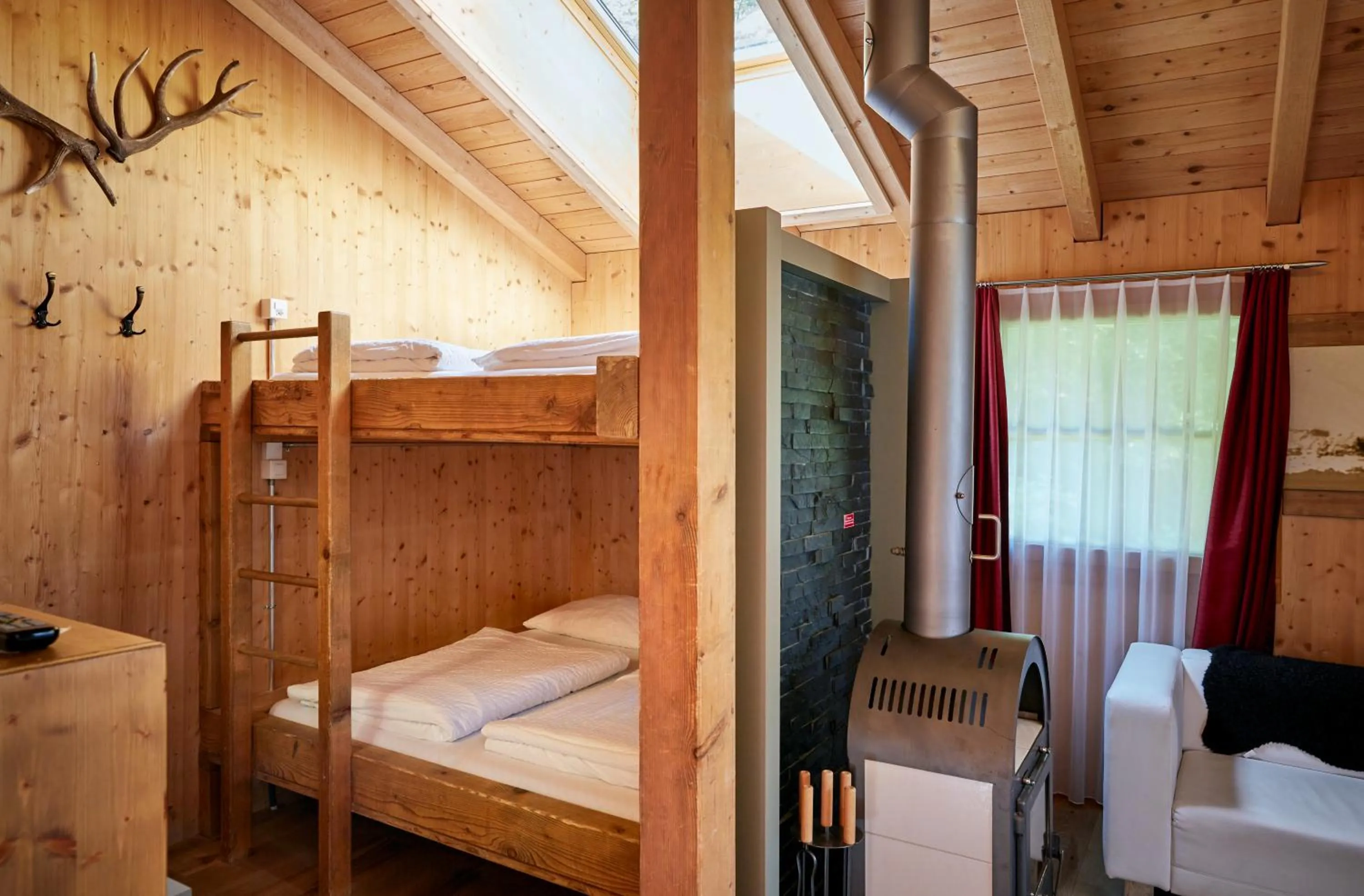 Bed in Hüttenhotel Husky Lodge