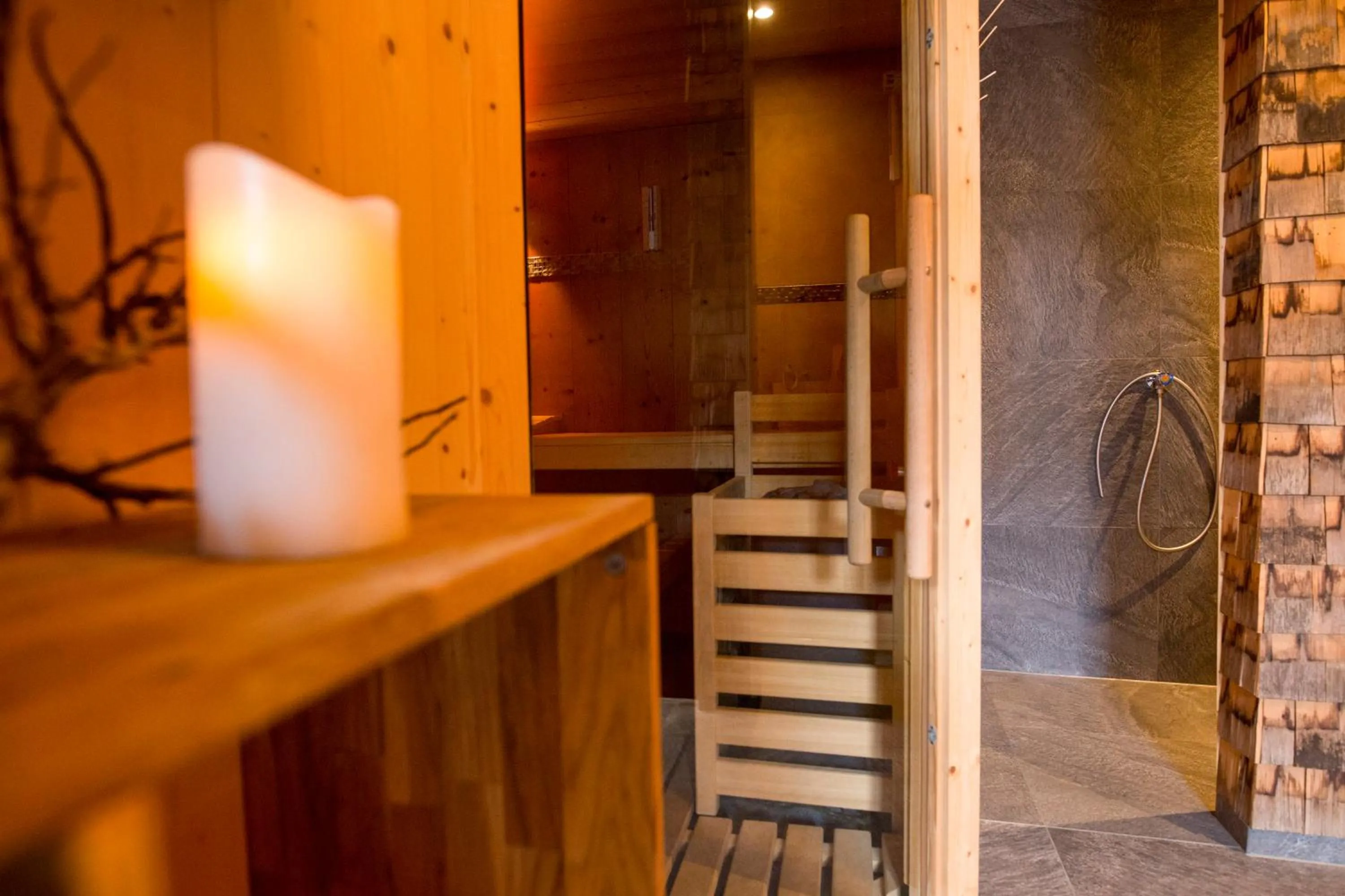 Shower in Hüttenhotel Husky Lodge