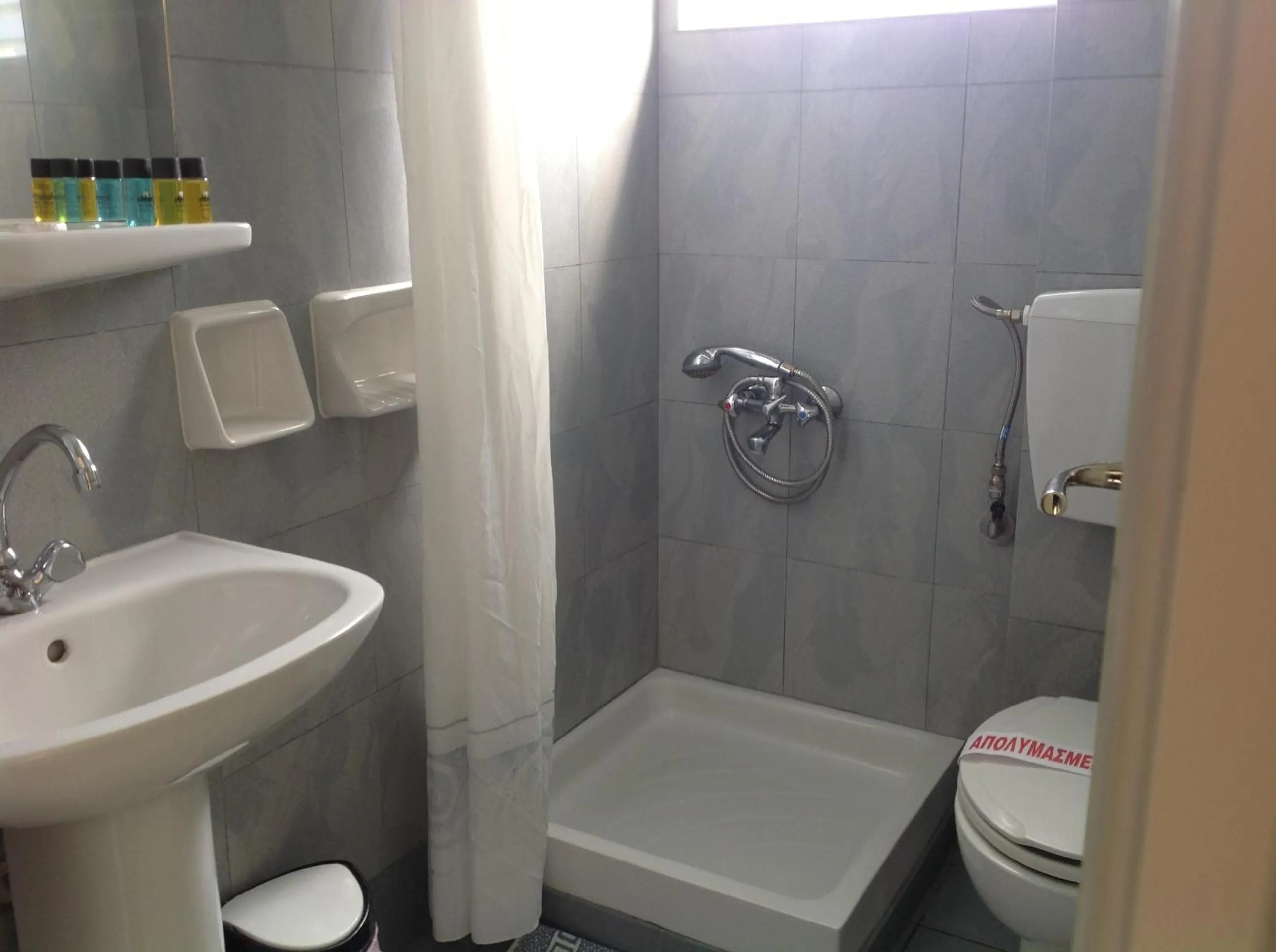 Shower in Morfeas Hotel