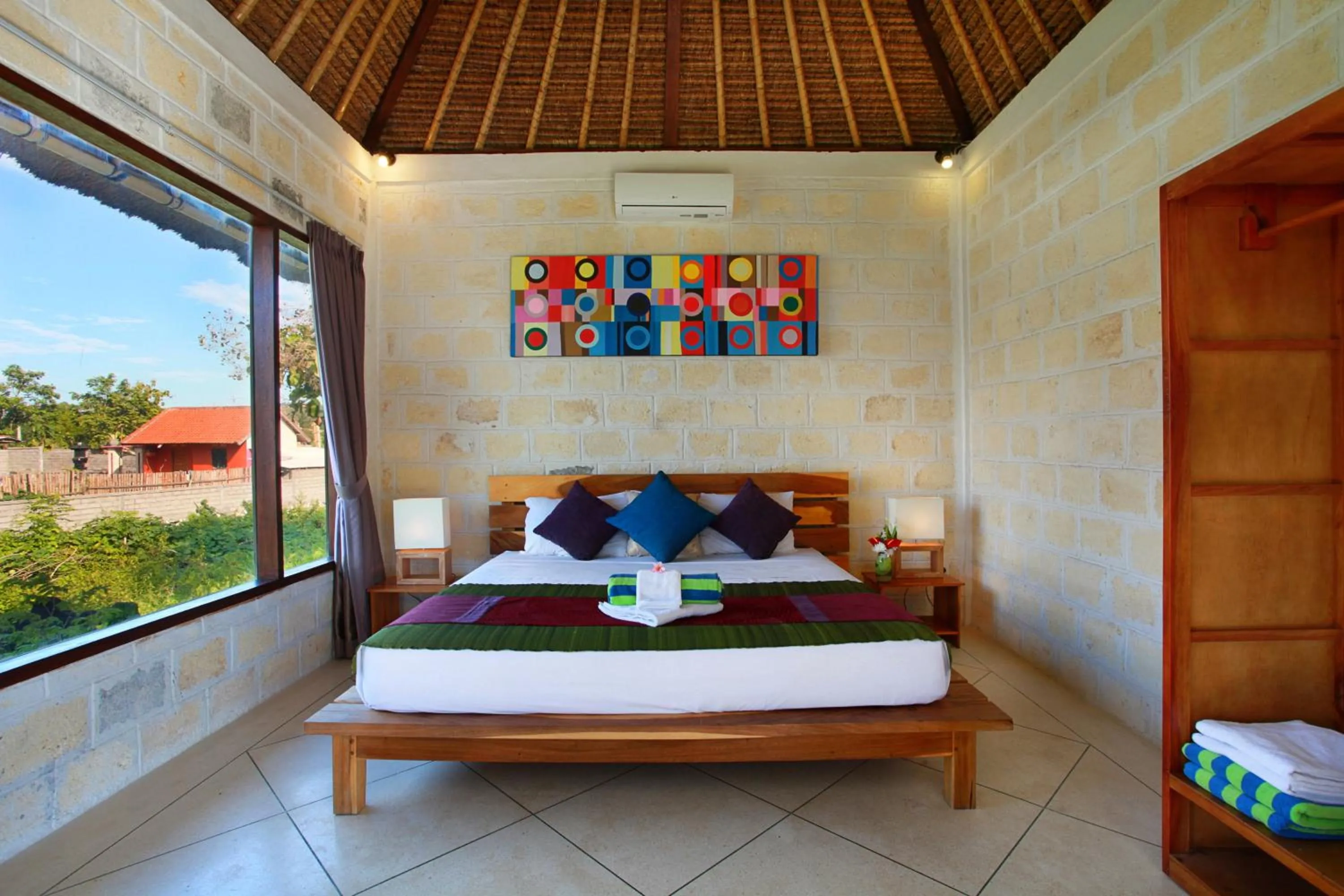 Bed in Hill Dance Bali American Hotel