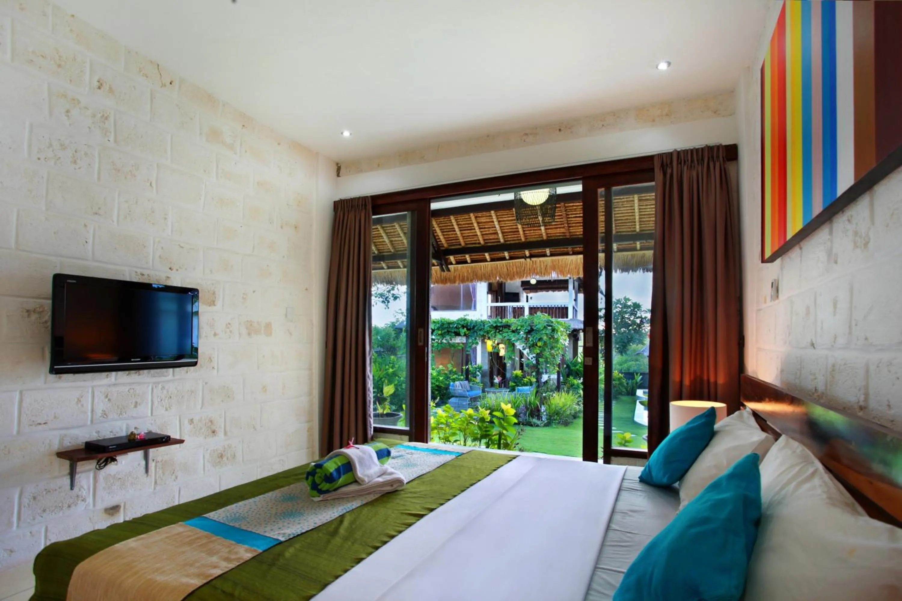 Photo of the whole room, Bed in Hill Dance Bali American Hotel
