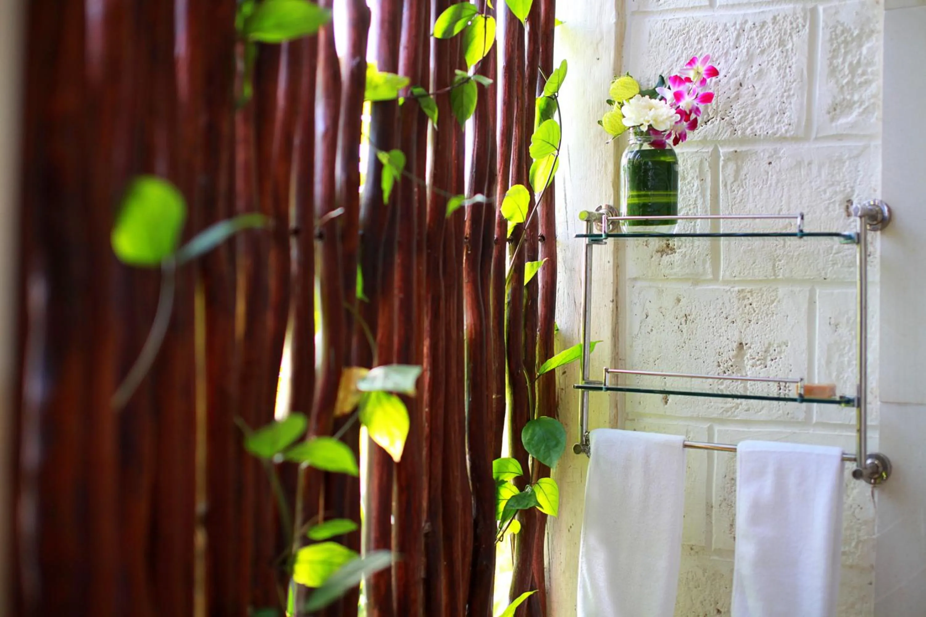 Decorative detail in Hill Dance Bali American Hotel