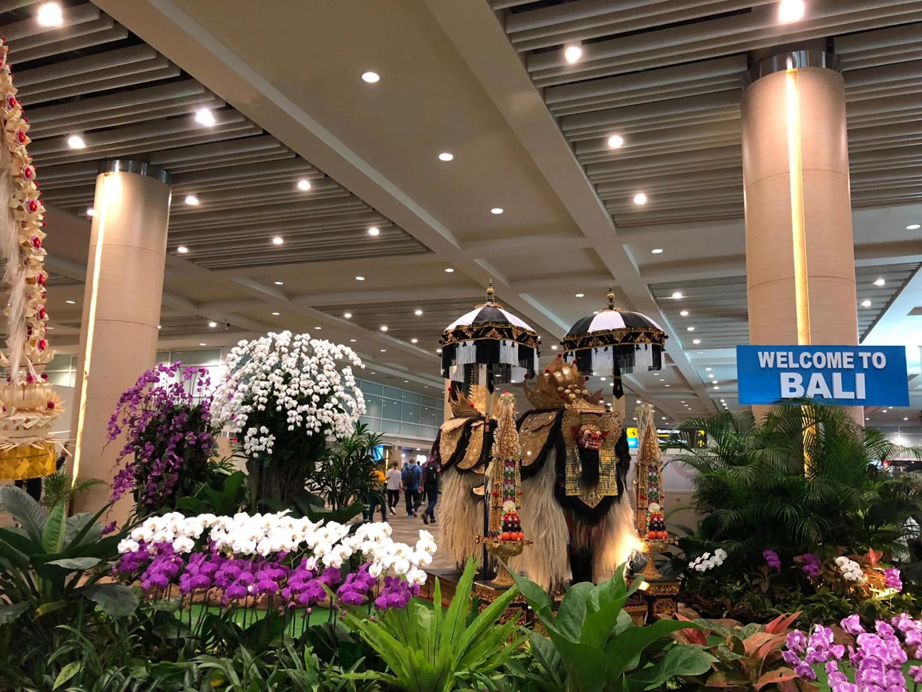 Hill Dance Bali American Hotel