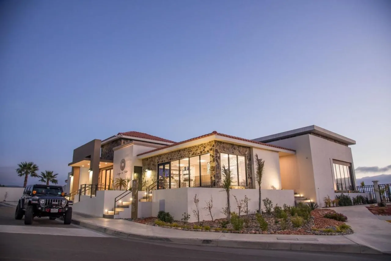 Facade/entrance in Voyage Vacation Club