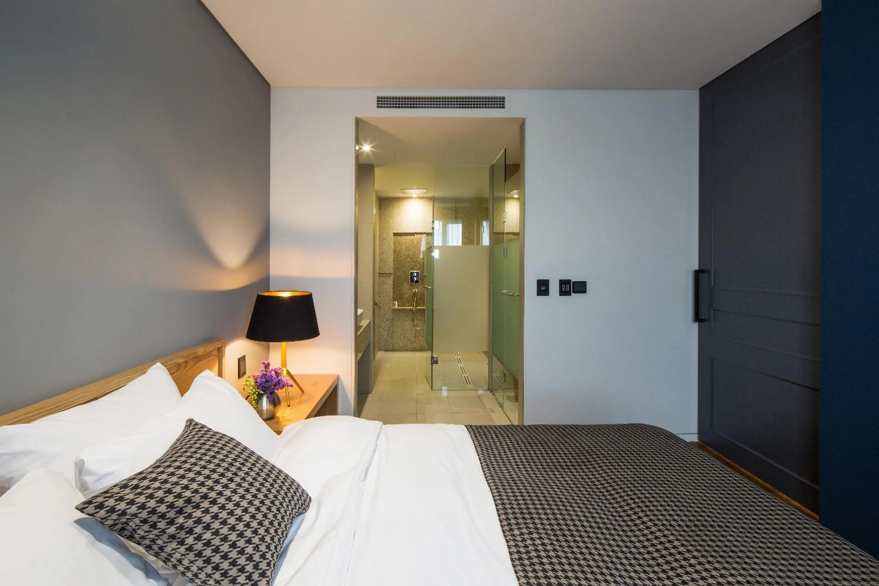 Bedroom in Hotel Denim Seoul