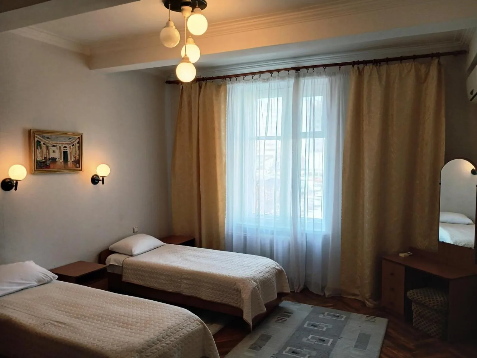 Property building, Bed in Chisinau Hotel