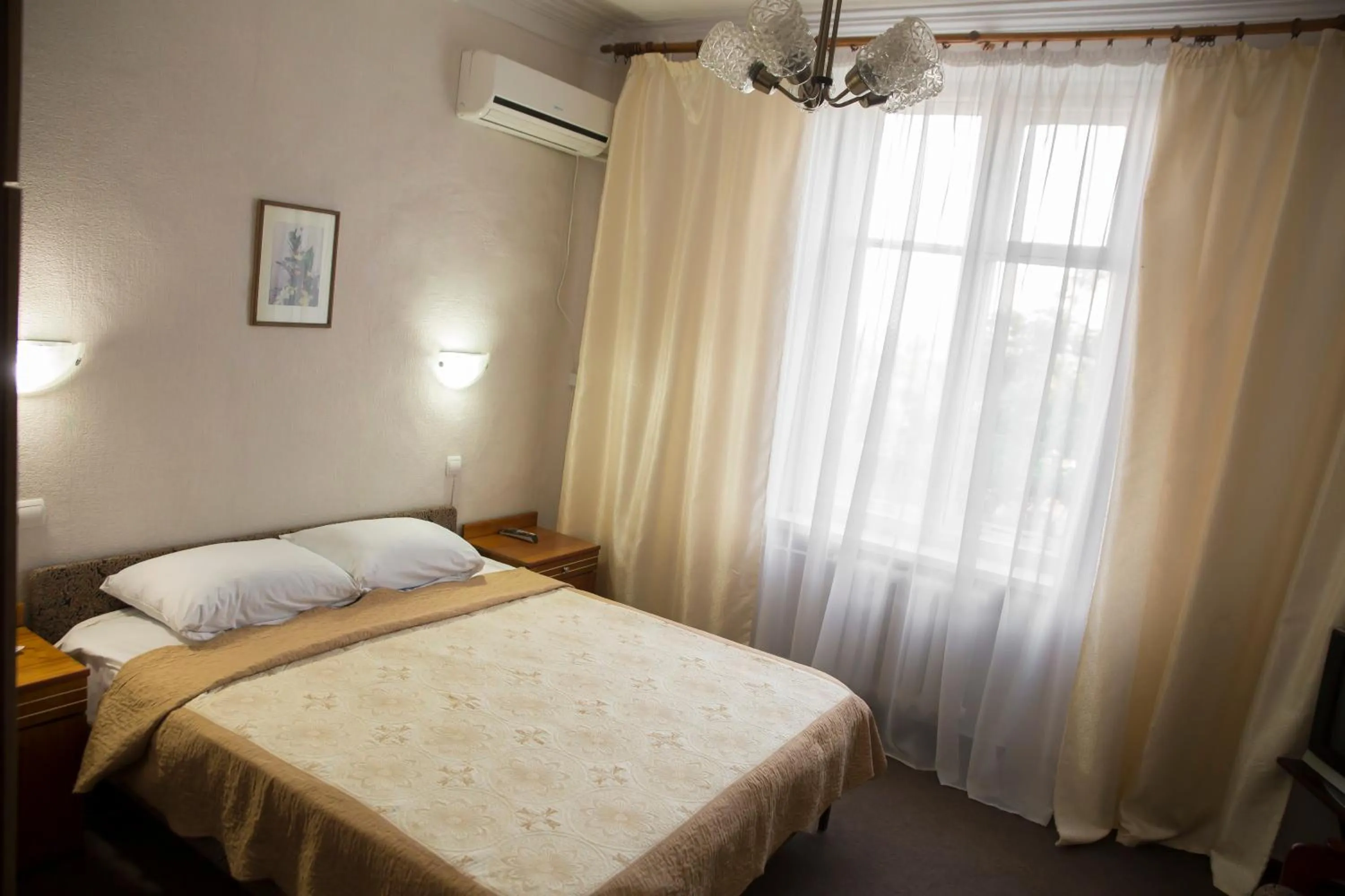 Bed in Chisinau Hotel